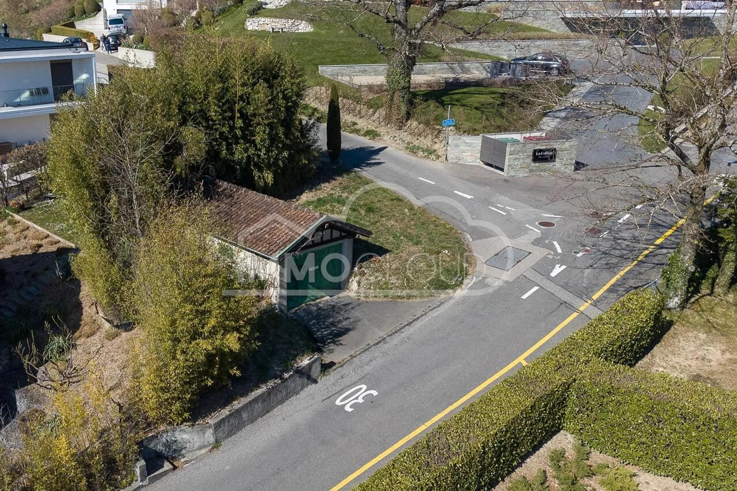 Garage Privé avec Terrain - Photo 9 sur 11