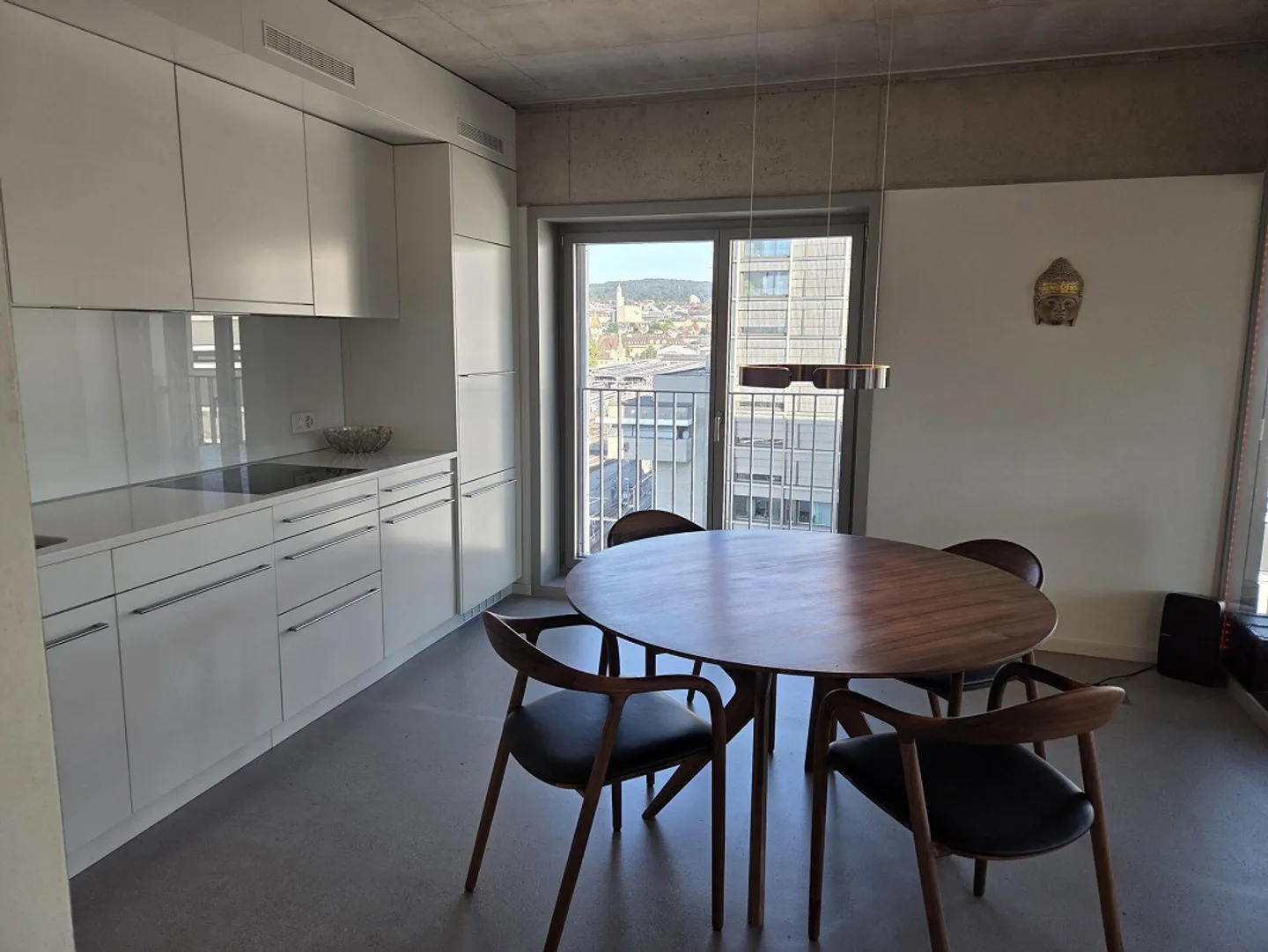 Large 3.5-room apartment 9_3 with many amenities! - Photo 1 of 8
