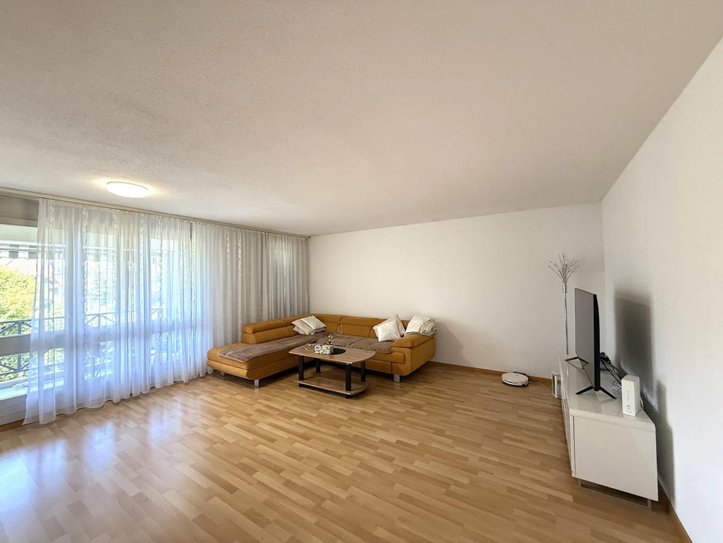 Central Apartment in the Center of Reiden - Photo 1 of 9