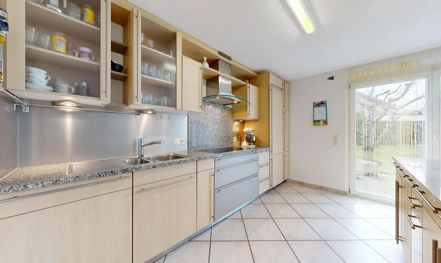 Charmantes Einfamilienhaus mit Garten - Foto 7 von 11
