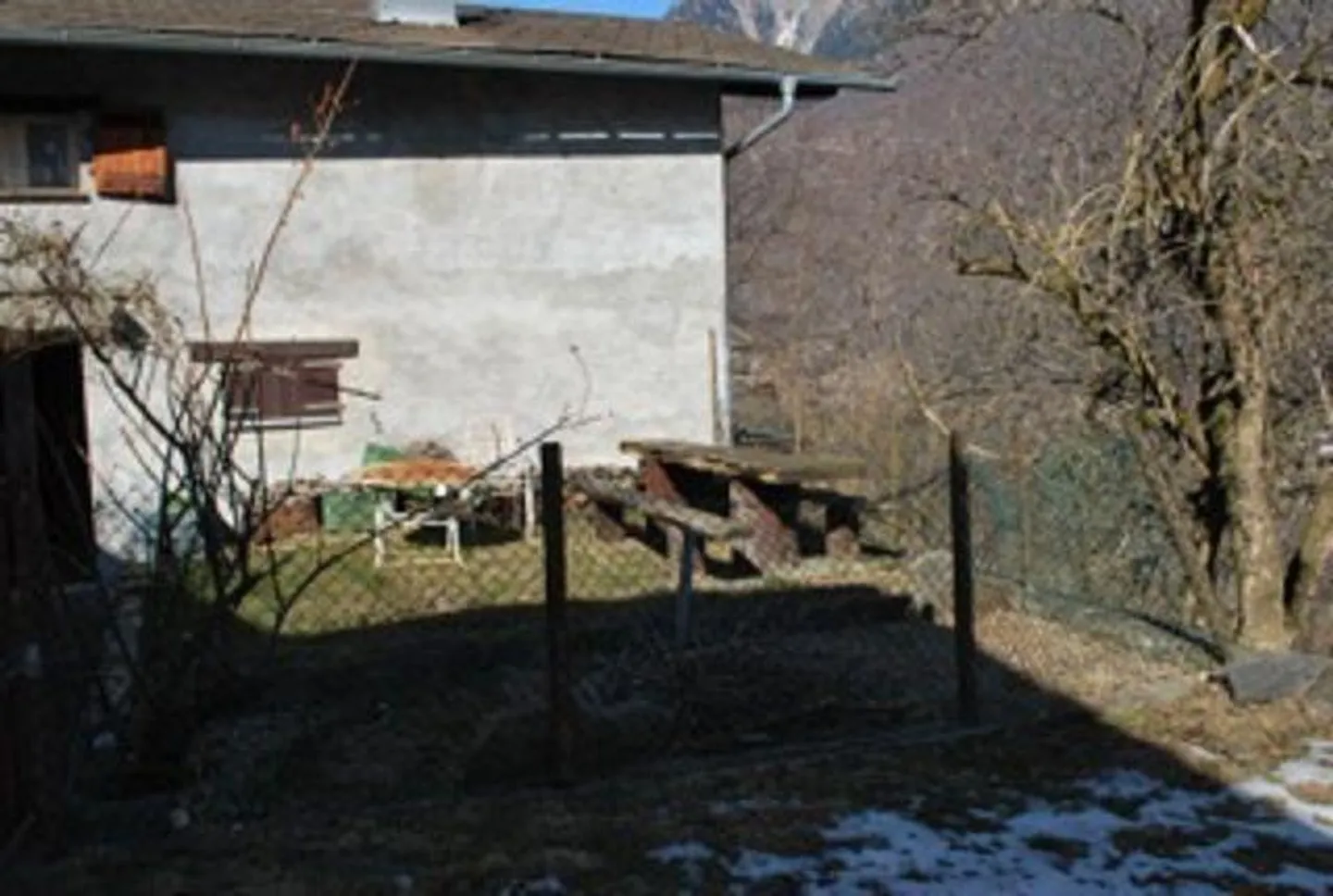 Casa di 4 ½ locali con piccolo giardino - Foto 7 di 8