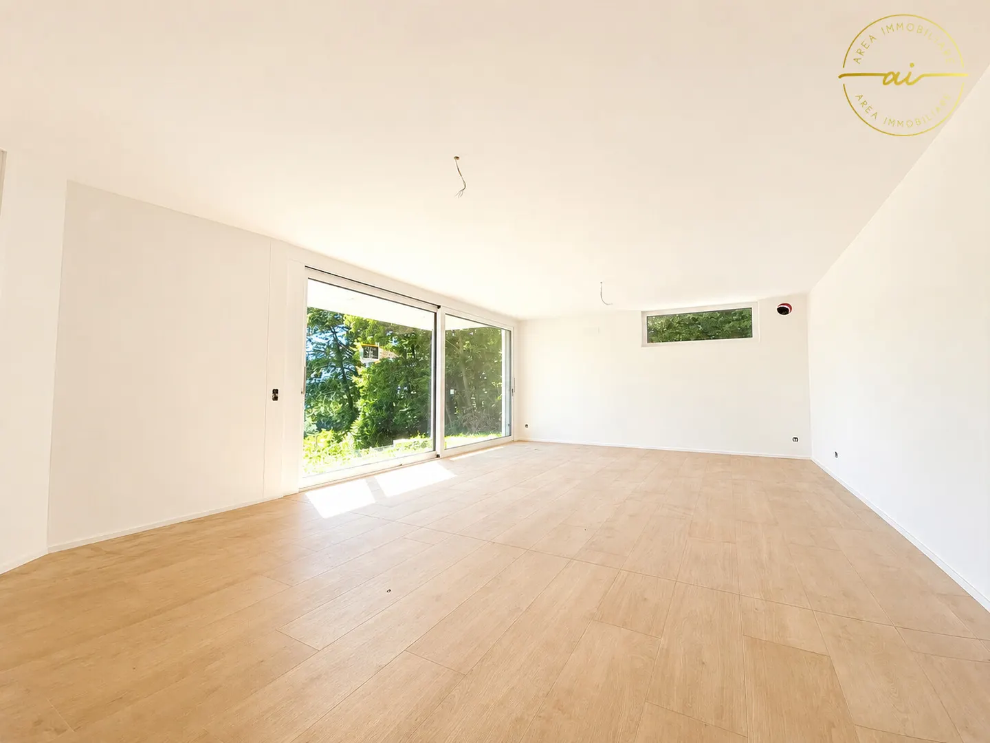 Exklusive 4,5 Zimmer mit Garten und Panoramablick in Sala Capriasca - Foto 5 von 11