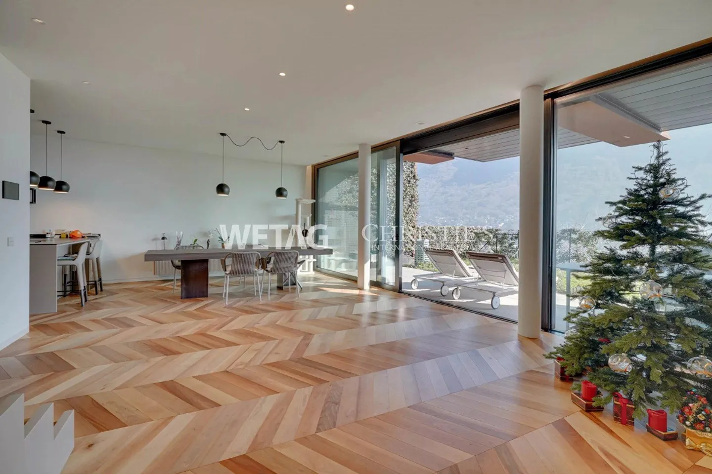 Appartamento duplex di design con giardino privato e vista lago a Canobbio - Foto 2 di 13