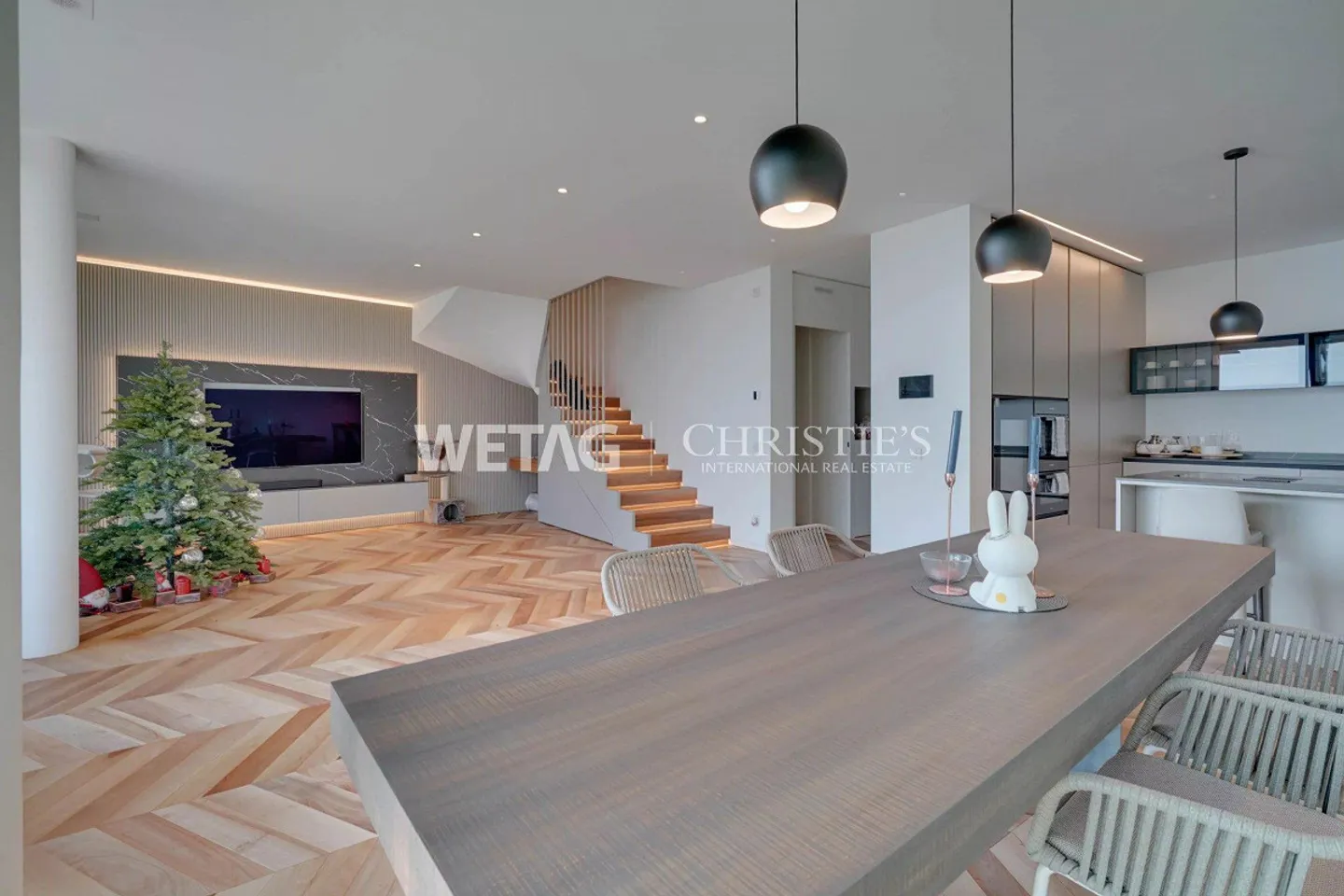 Appartamento duplex di design con giardino privato e vista lago a Canobbio - Foto 3 di 13