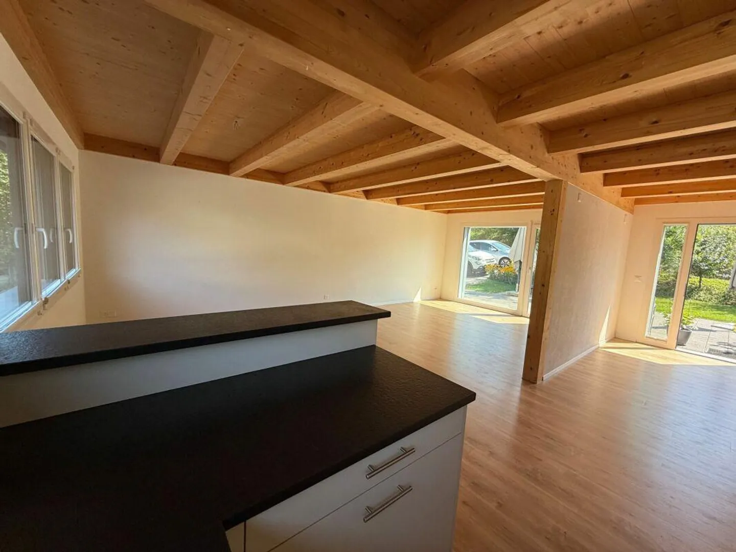 Modernes Generationenhaus mit einer 5.5-Zimmerwohnungen und einer 2.5-Zimmerwohnung - Foto 10 von 22