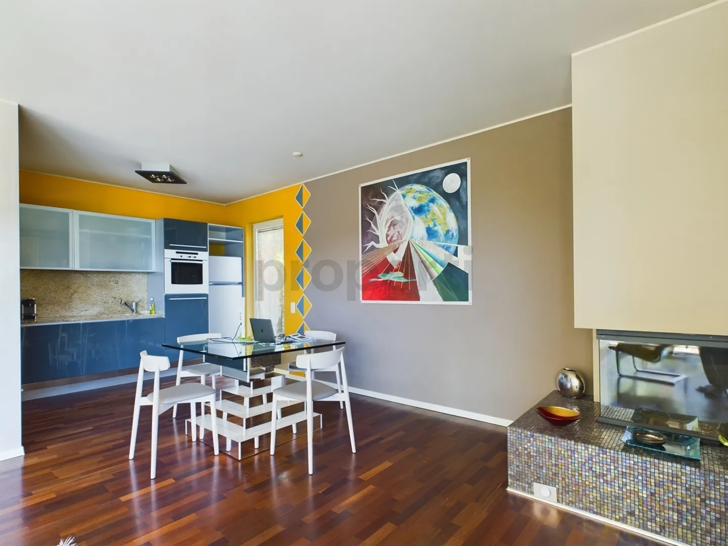Stunning semi-detached villa with lake view in Bioggio - Photo 9 of 13