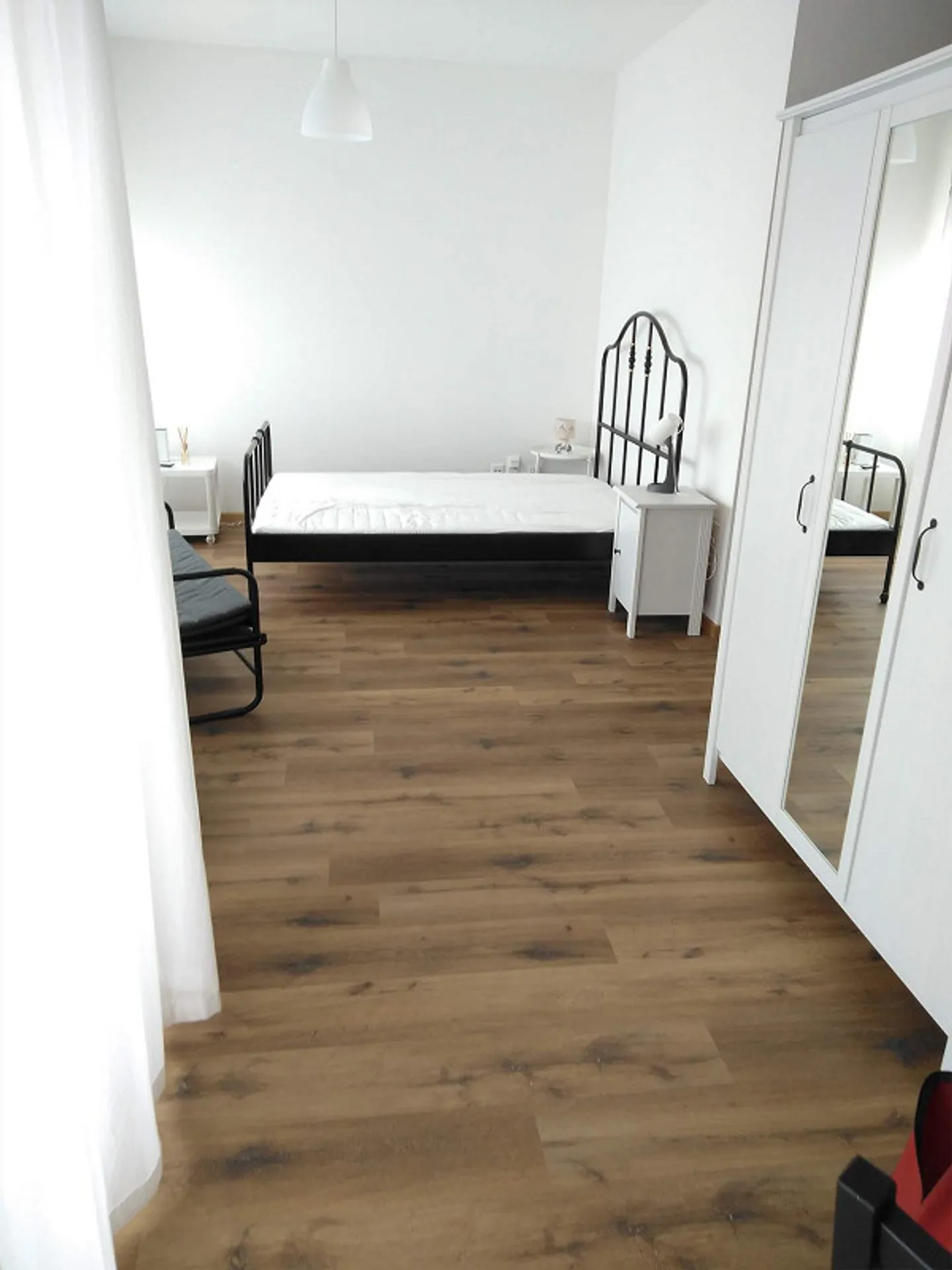 Studio meublé à louer - Photo 4 sur 10