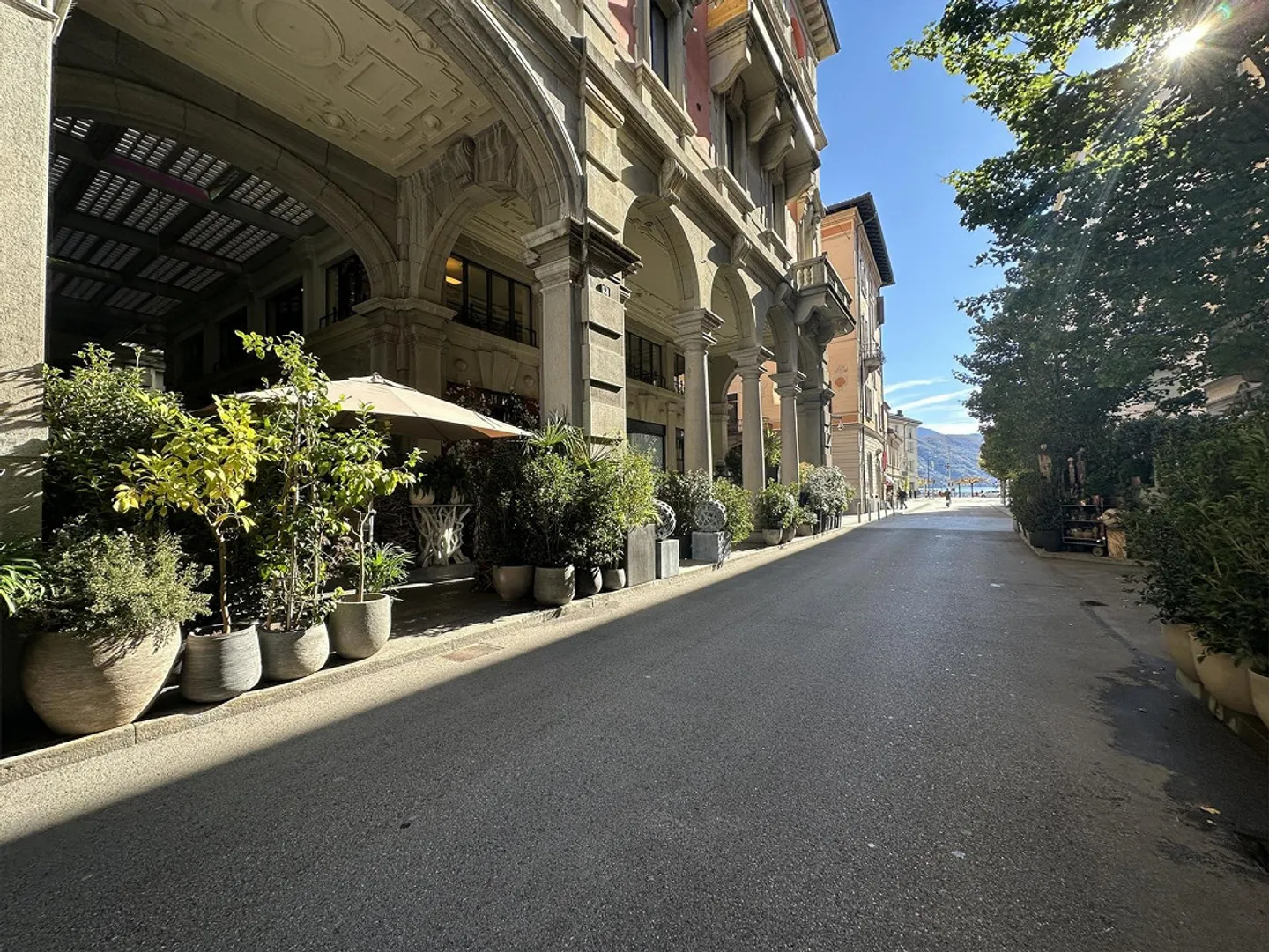 Luxuriöse Wohnung in der Stadtmitte mit Seeblick zu vermieten - Foto 3 von 12