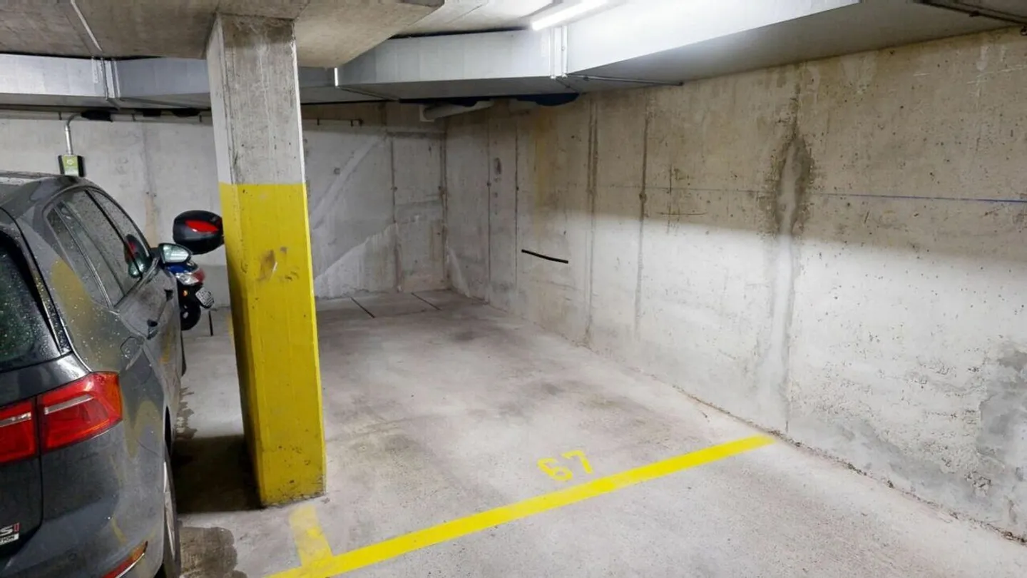 Modernes Wohnen in einer neu sanierten, lichtdurchfluteten 2,5-Zimmer-Wohnung - Photo 16 sur 17