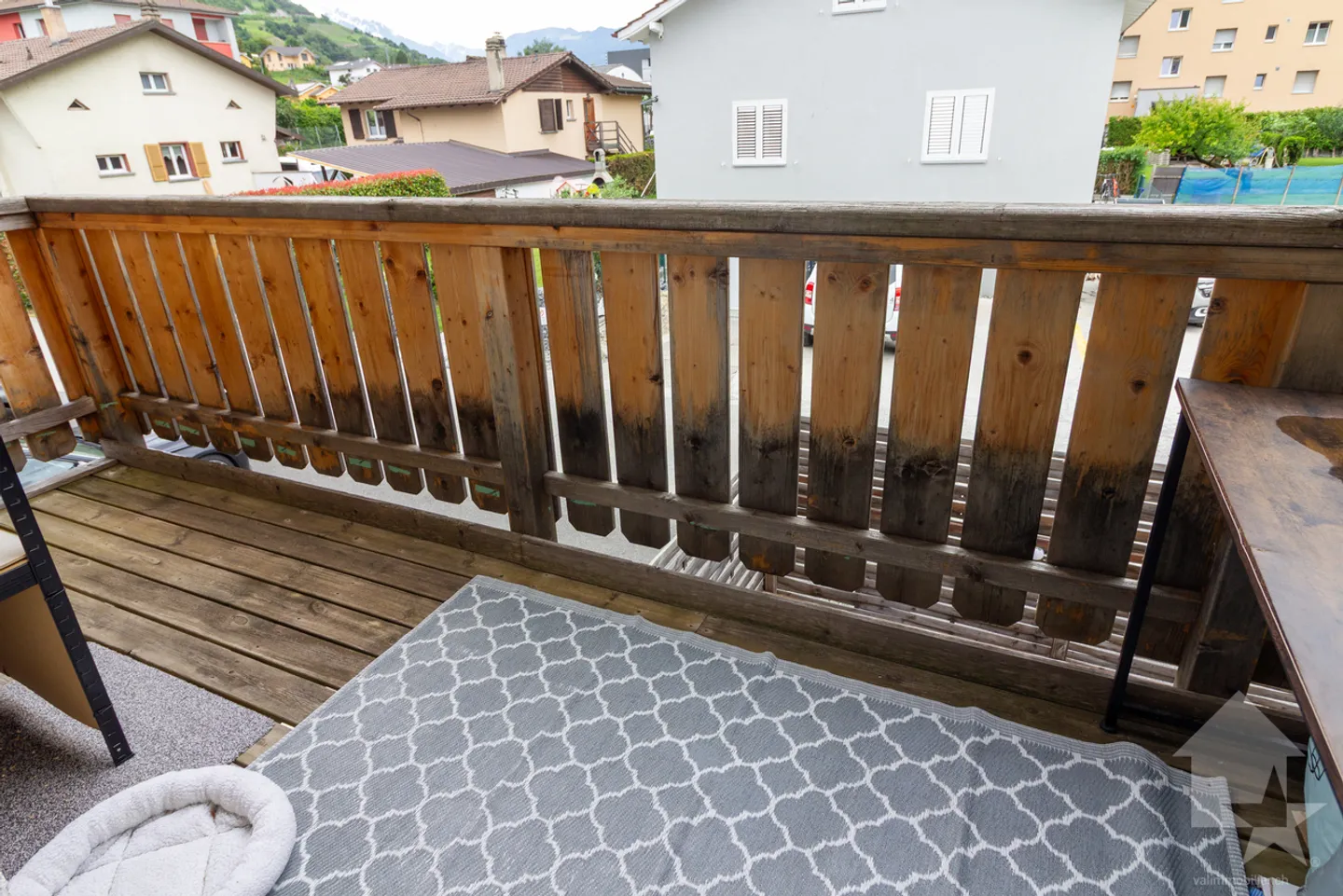 Villa / building with 2 duplex apartments of 3.5 rooms + studio - Photo 15 of 16