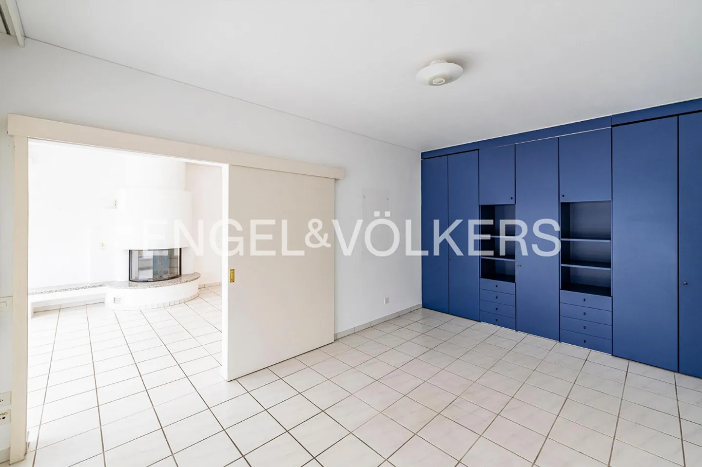 Penthouse with panoramic view & wellness (4) - Photo 8 of 13