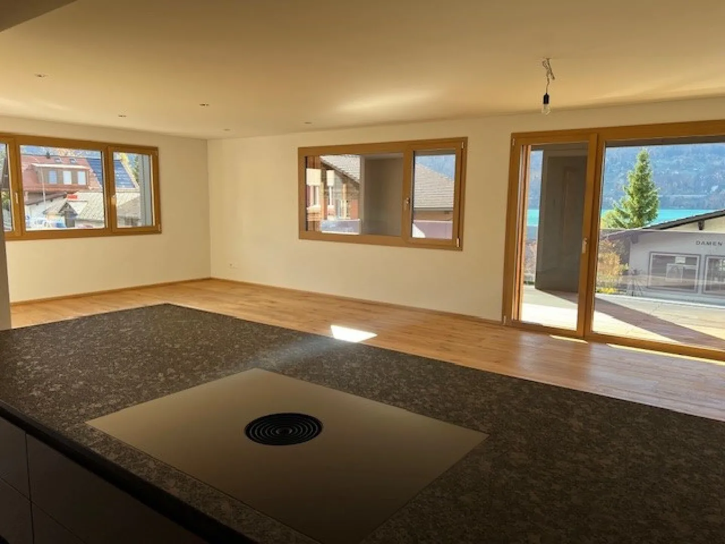 4.5-Zimmerwohnung im 1.OG mit Ausbau wie im Eigenheim - Foto 3 von 12