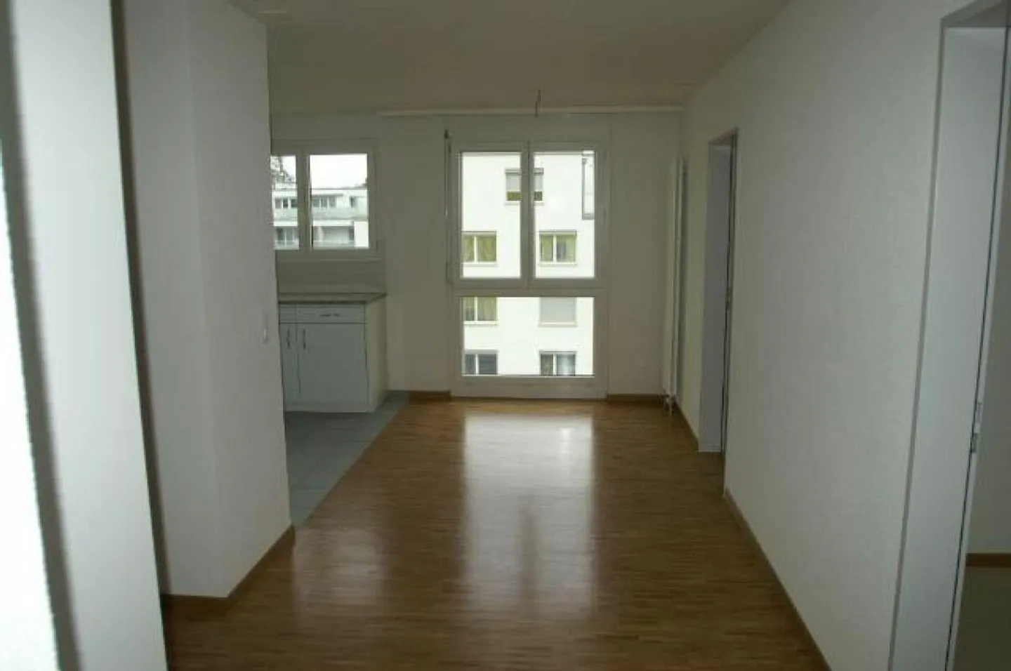 Appartamento 4.5 stanze in quartiere familiare - Foto 5 di 9