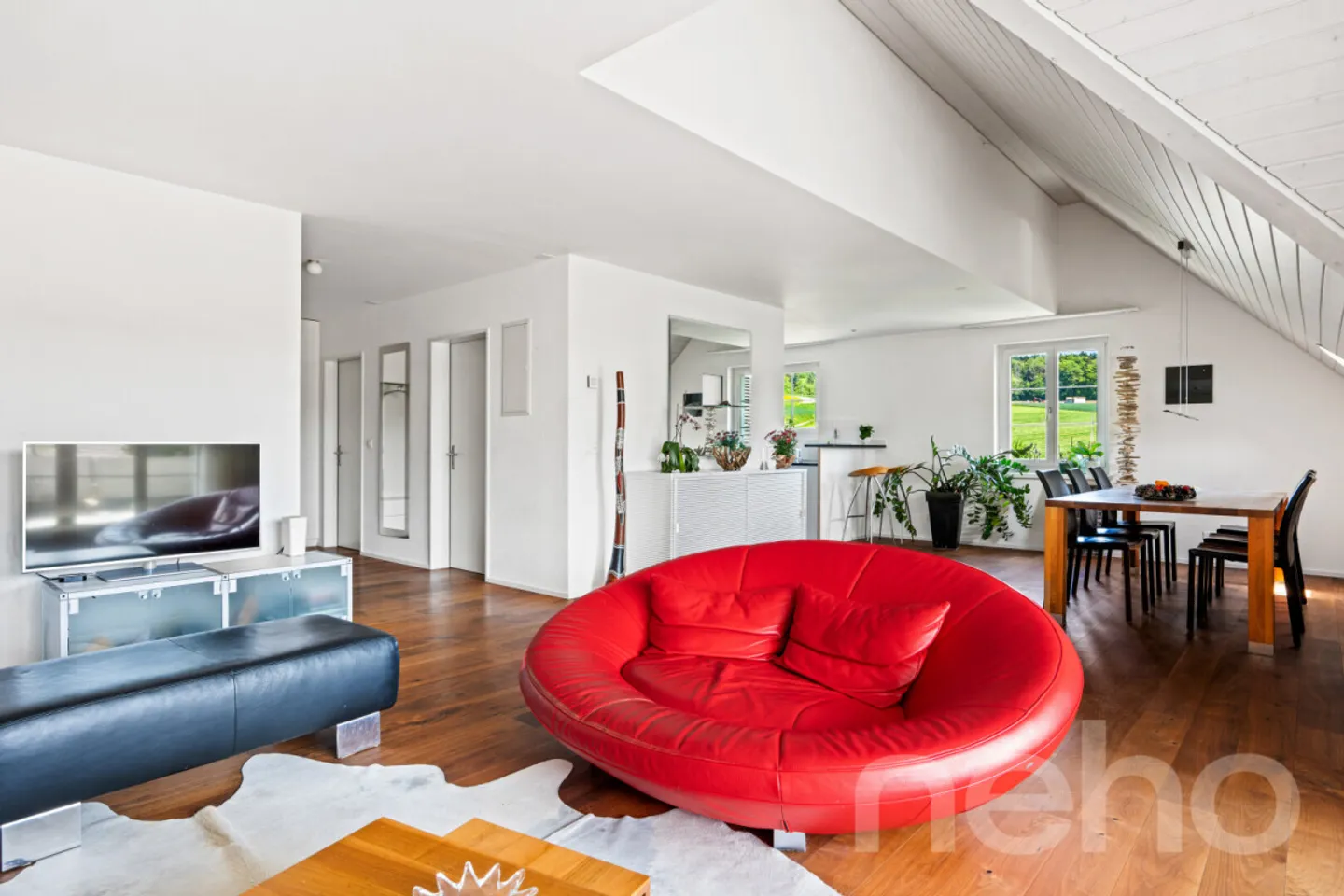 Bright 5.5-room penthouse apartment with a view - Photo 7 of 13