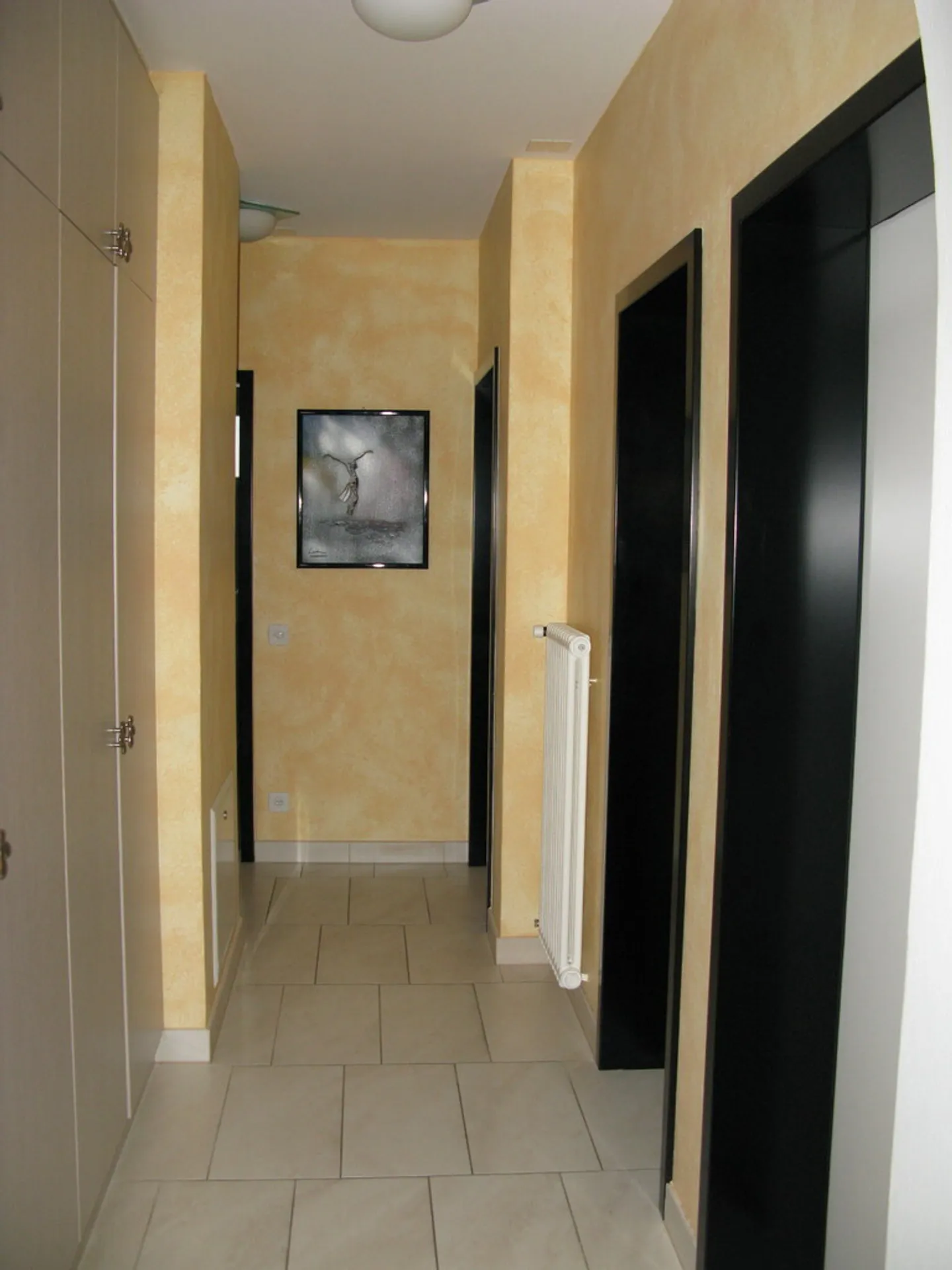 Luxury Attic Apartment - Photo 5 of 6