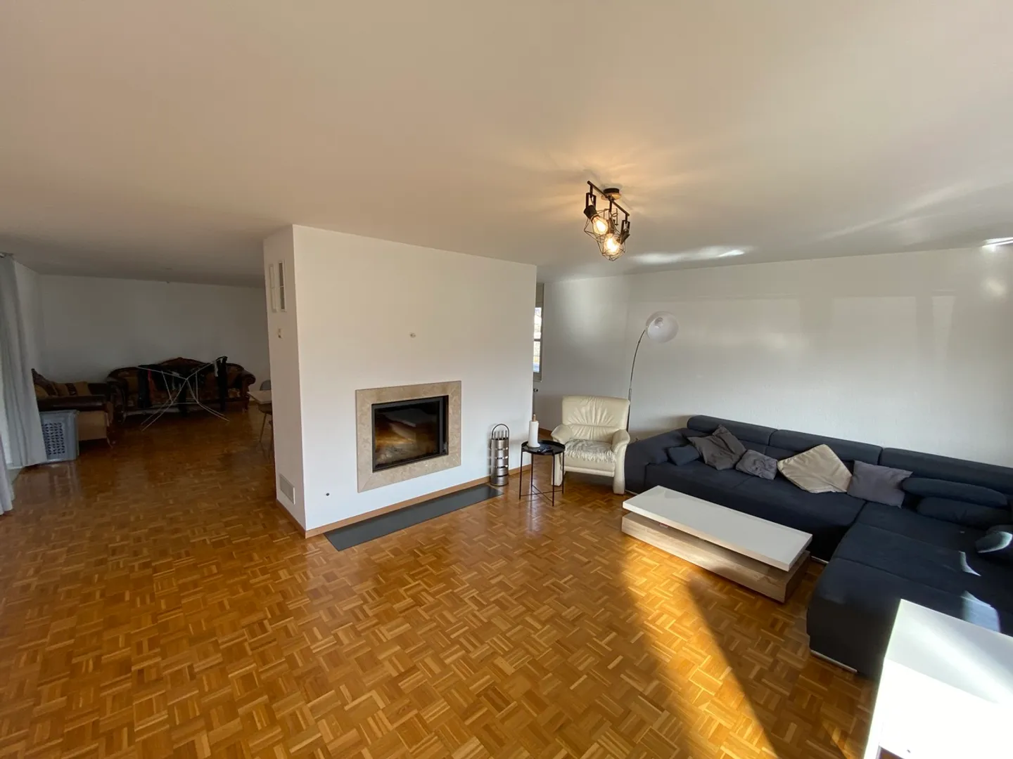 Magnifique attique de 6 pièces de 192 m2 avec ascenseur privatif. - Photo 7 sur 34