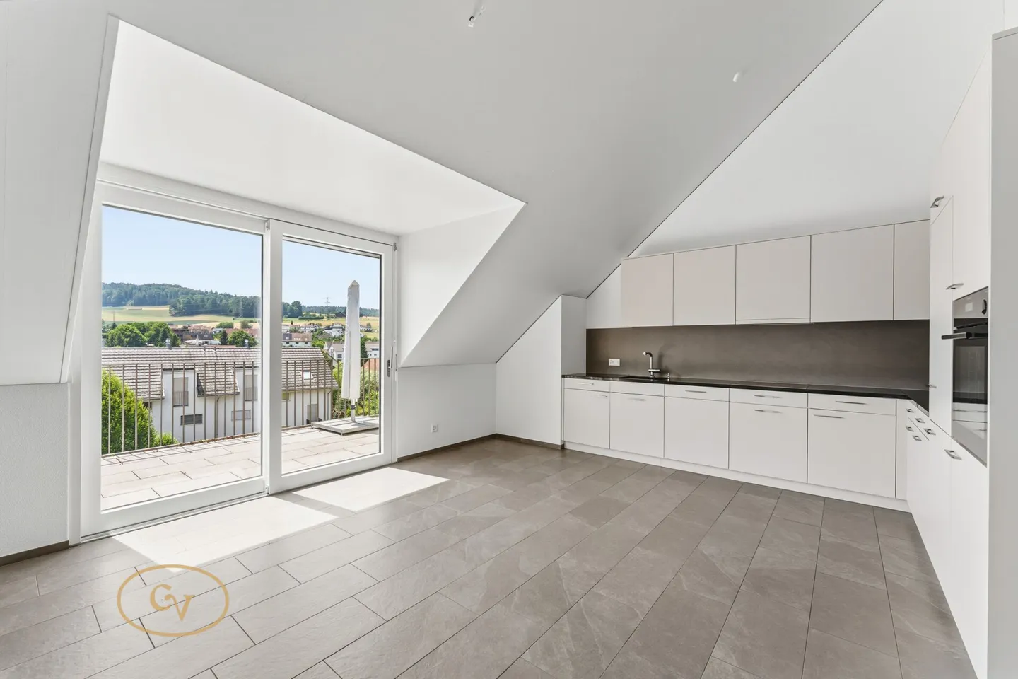 Helle Maisonette mit Balkon - Foto 8 von 26