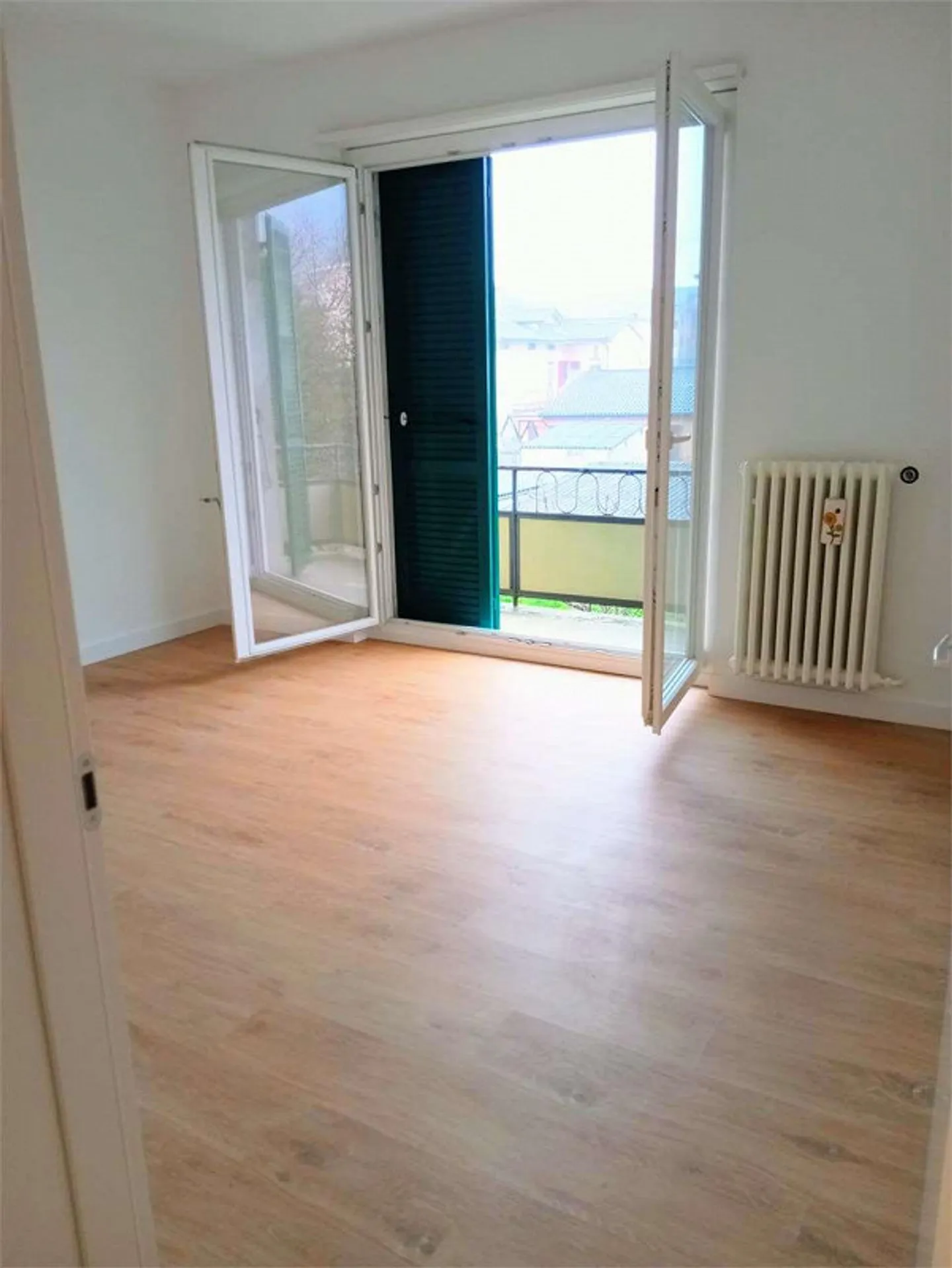 Appartamento accogliente di 3,5 stanze a Chiasso - Foto 2 di 13