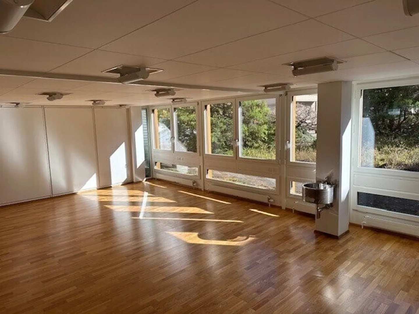 Ufficio o sala terapia nel cuore di Biel - Foto 2 di 2