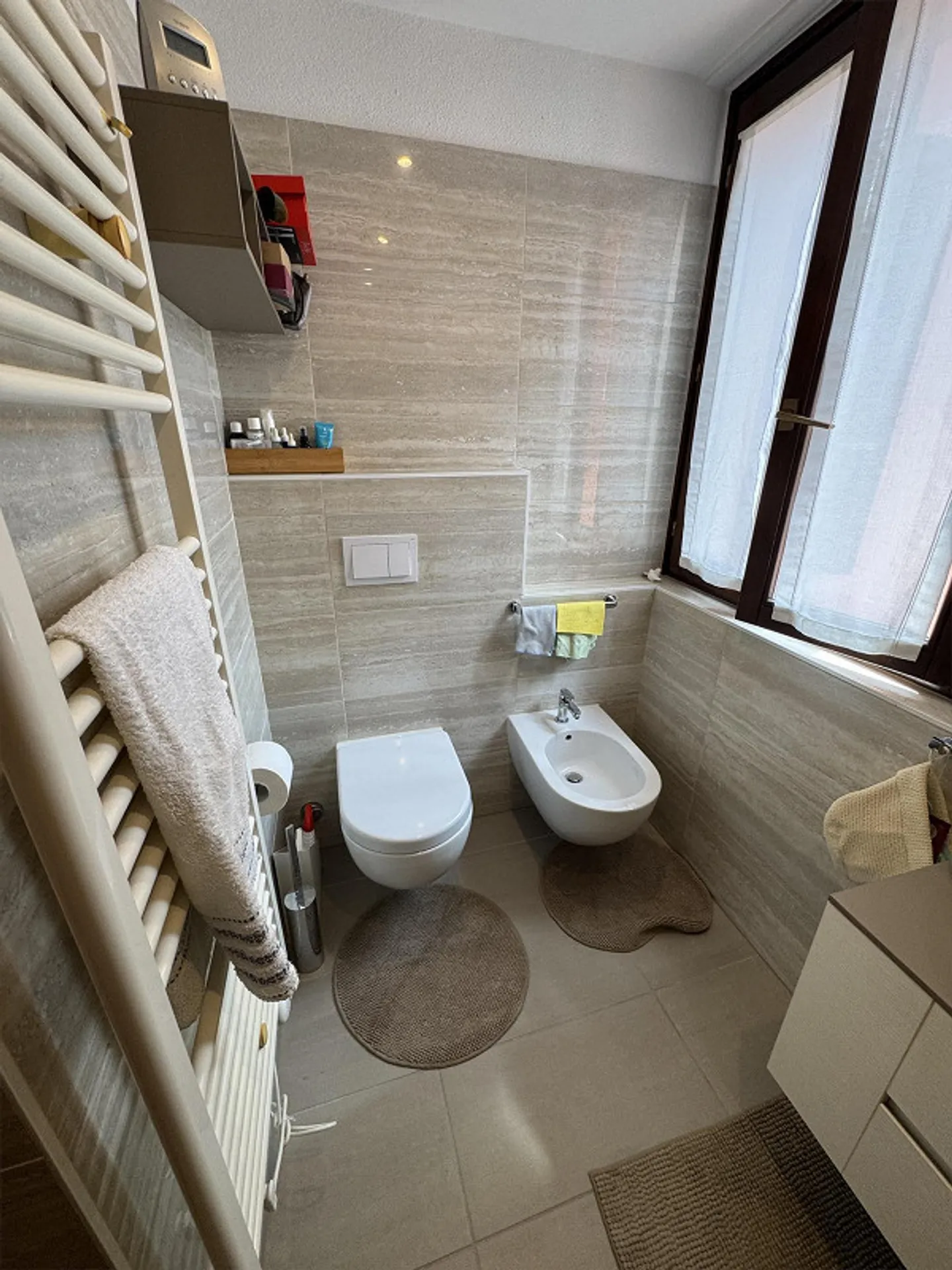 Fascinating 2.5-Room Apartment in the Heart of Vezia in a Historic House - Photo 14 of 23