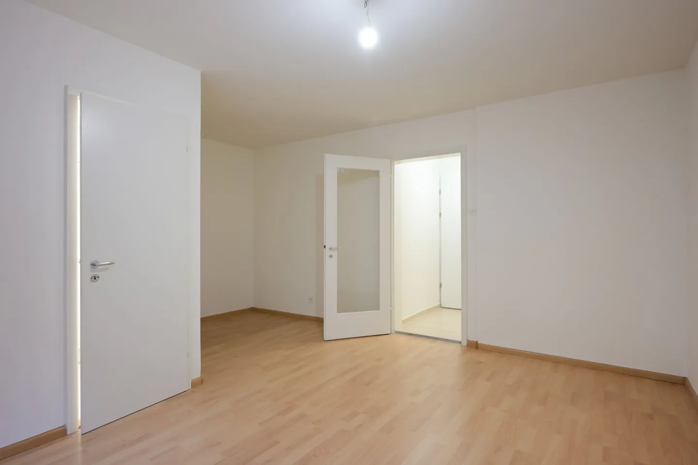 Wohnung mieten - Foto 3 von 6