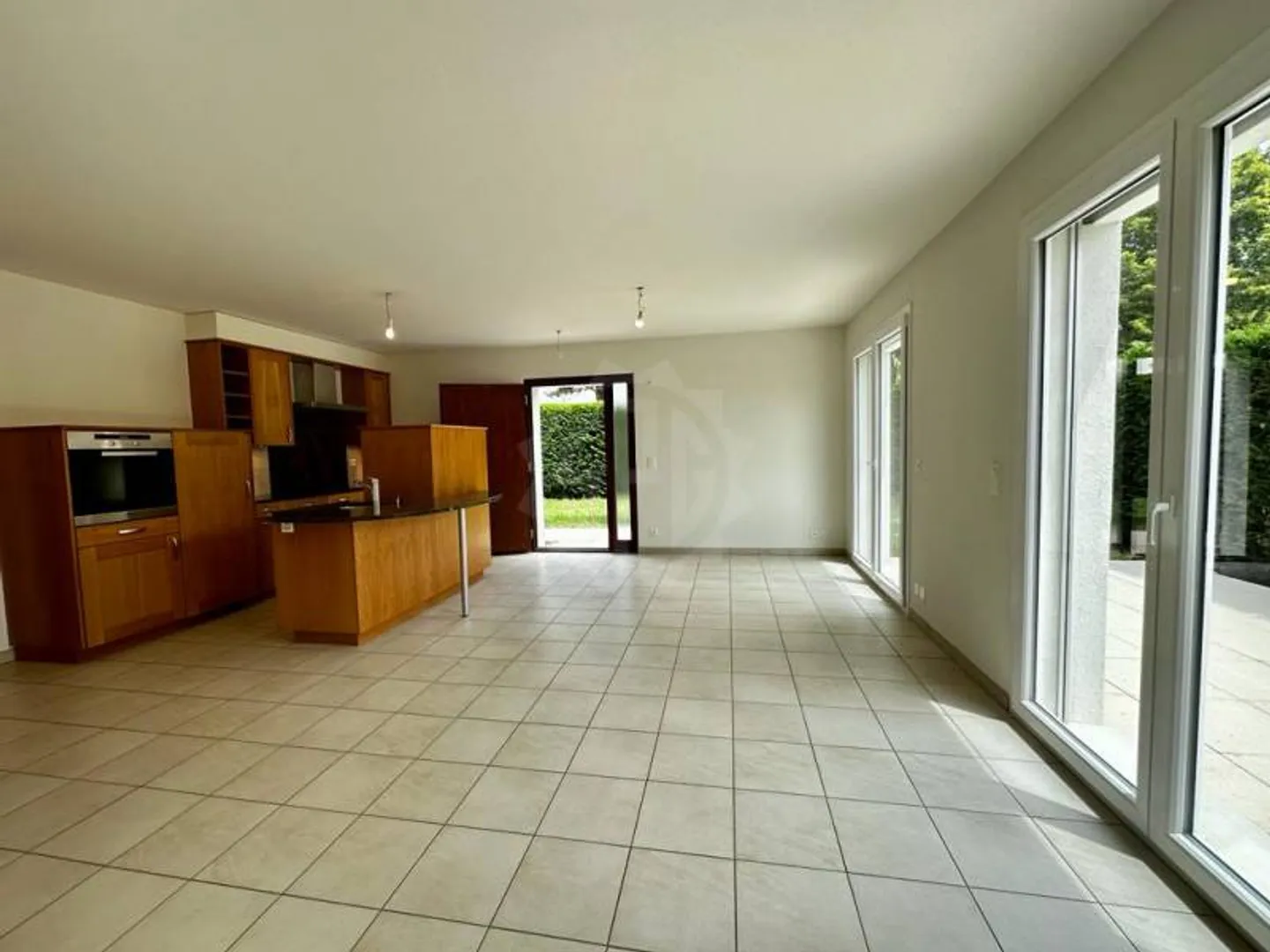 Angenehme Wohnung - Genolier - Foto 3 von 12
