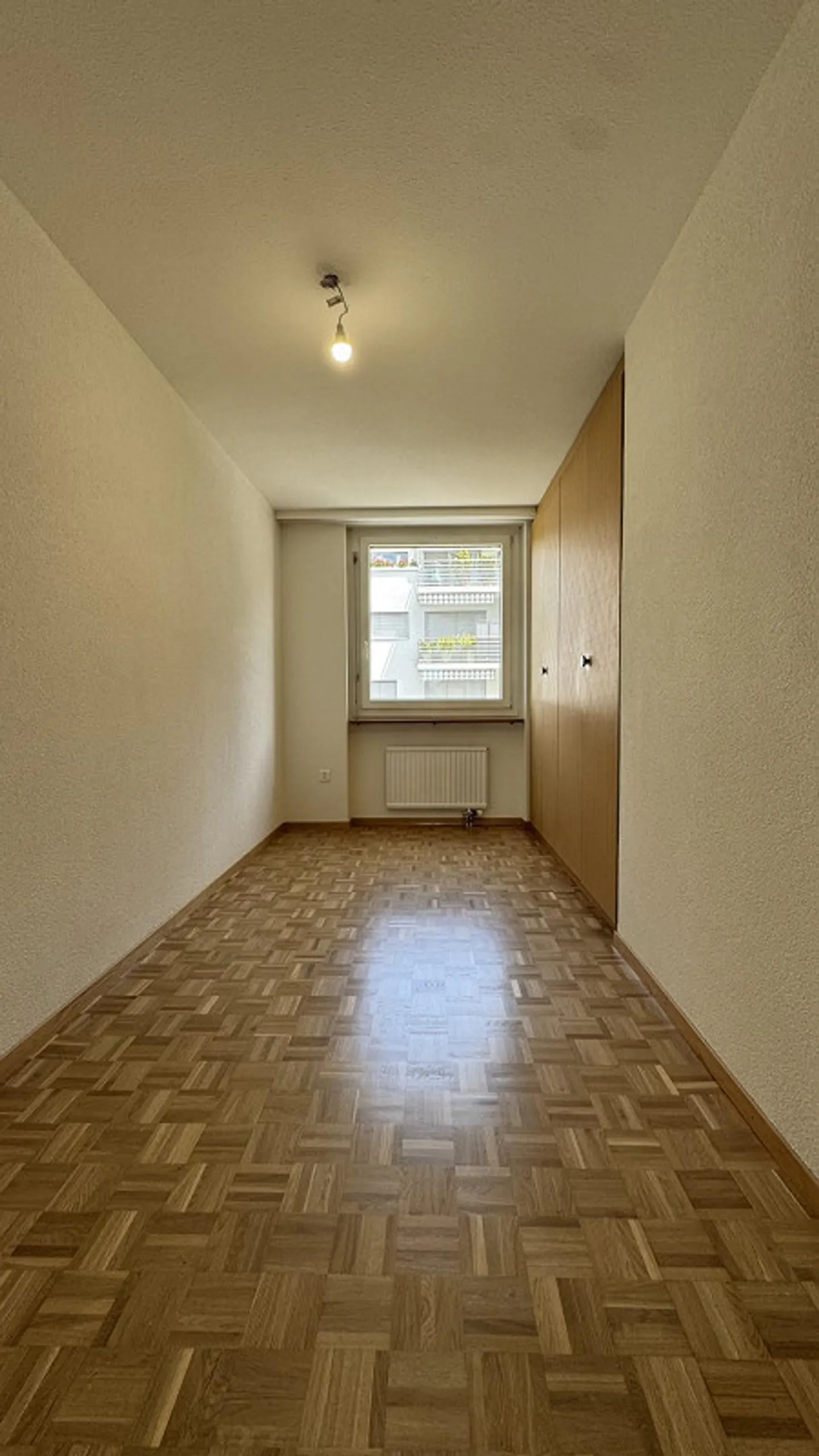 Renovierte Wohnung mit Balkon - Foto 7 von 13