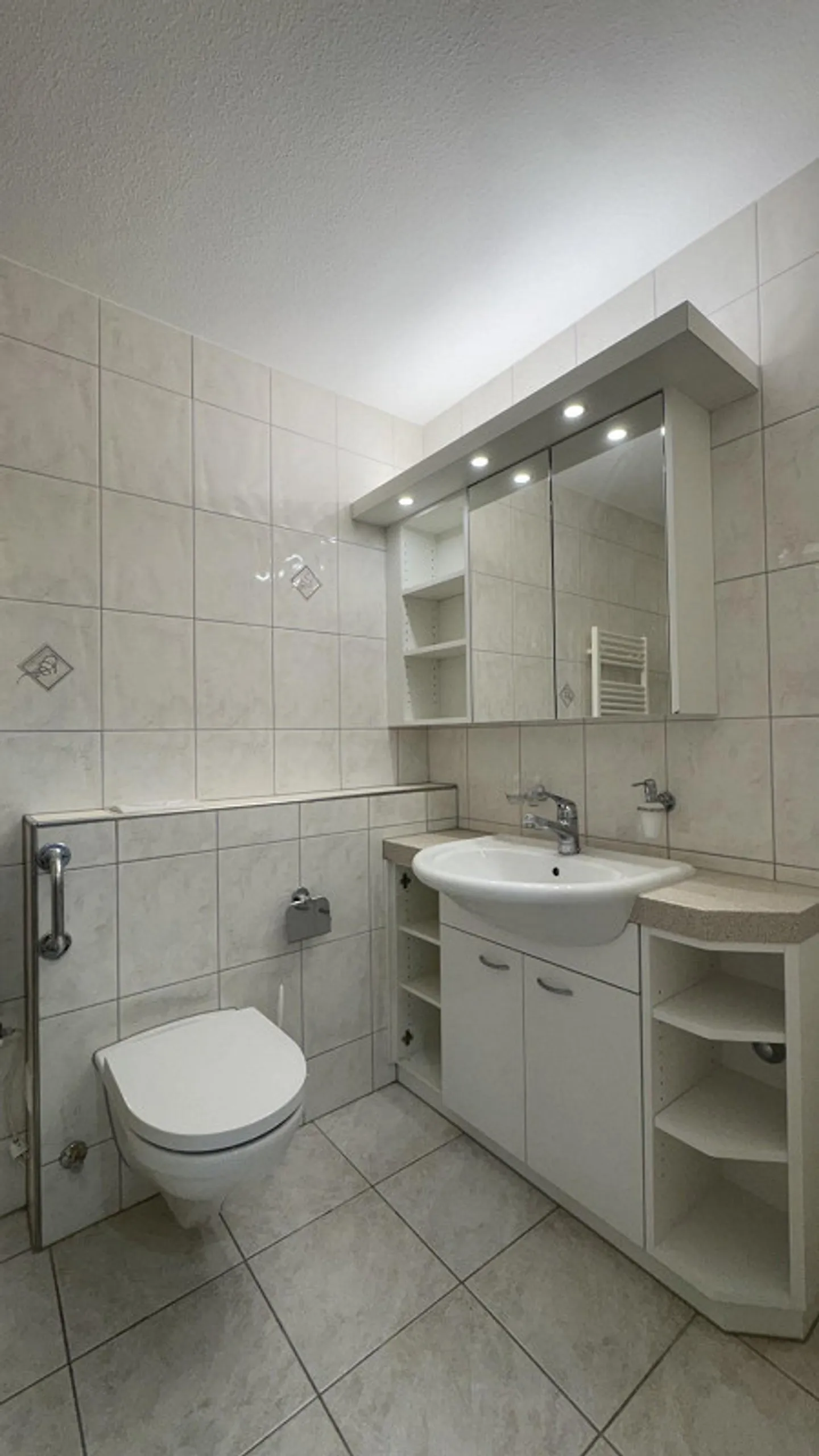 Renovierte Wohnung mit Balkon - Foto 11 von 13