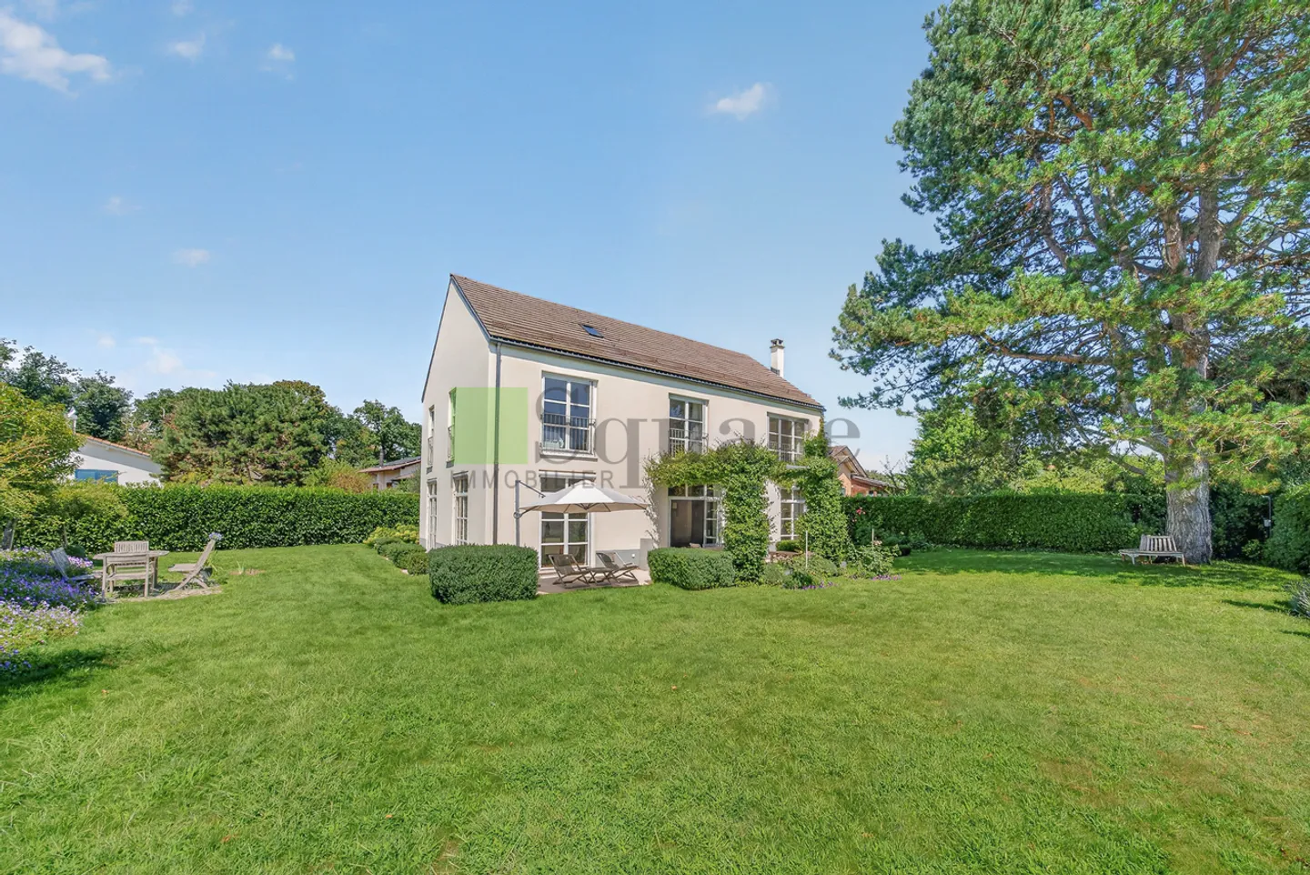 Magnificent 7-room detached villa with garden - Photo 16 of 17