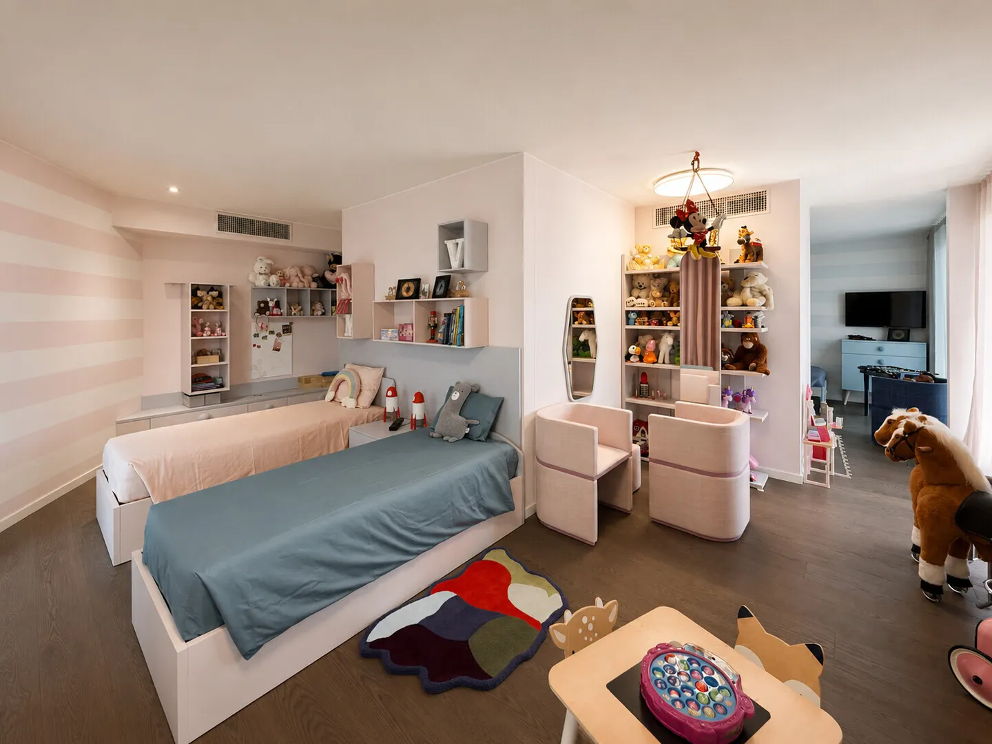 Appartamento Duplex di Lusso con Vista Lago - Foto 9 di 11