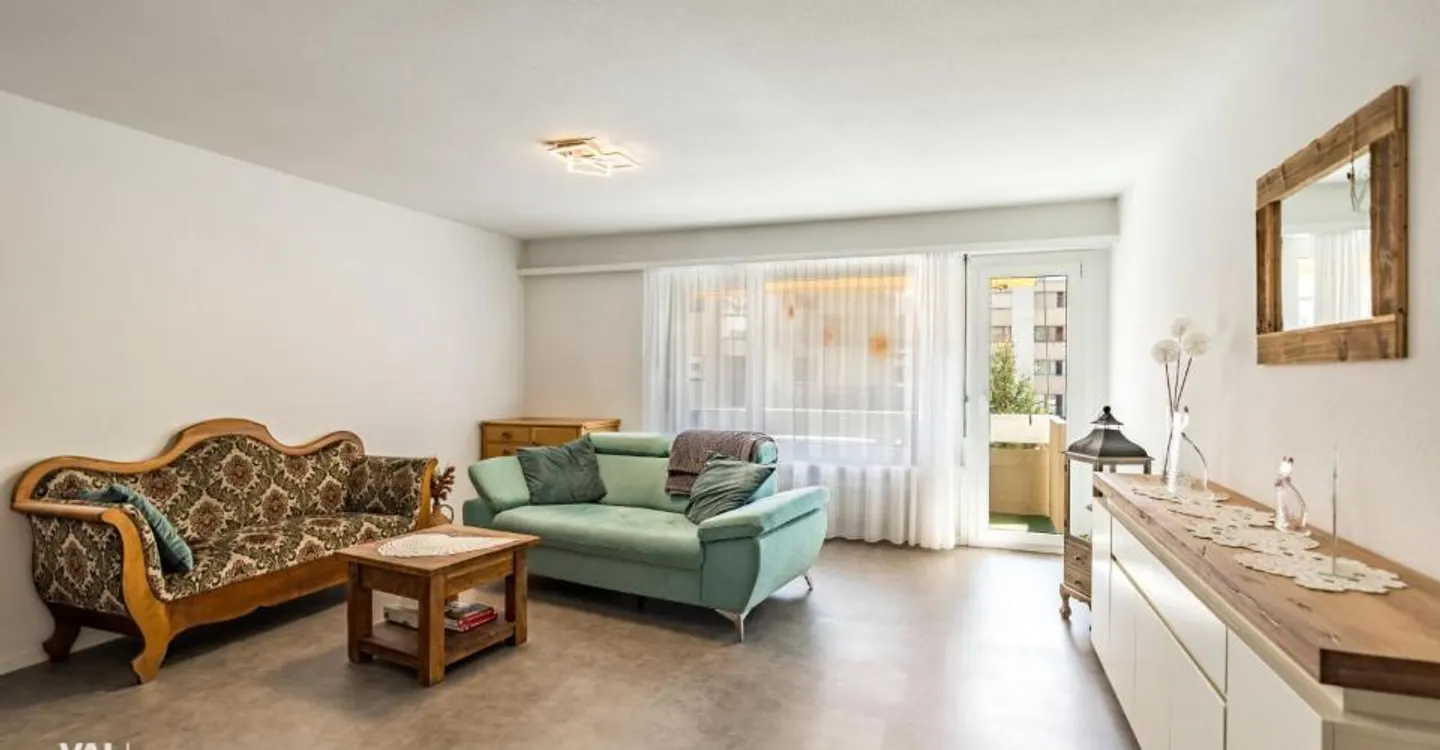 Appartement 3.5 pièces ensoleillé au centre de Visp - Photo 2 sur 12