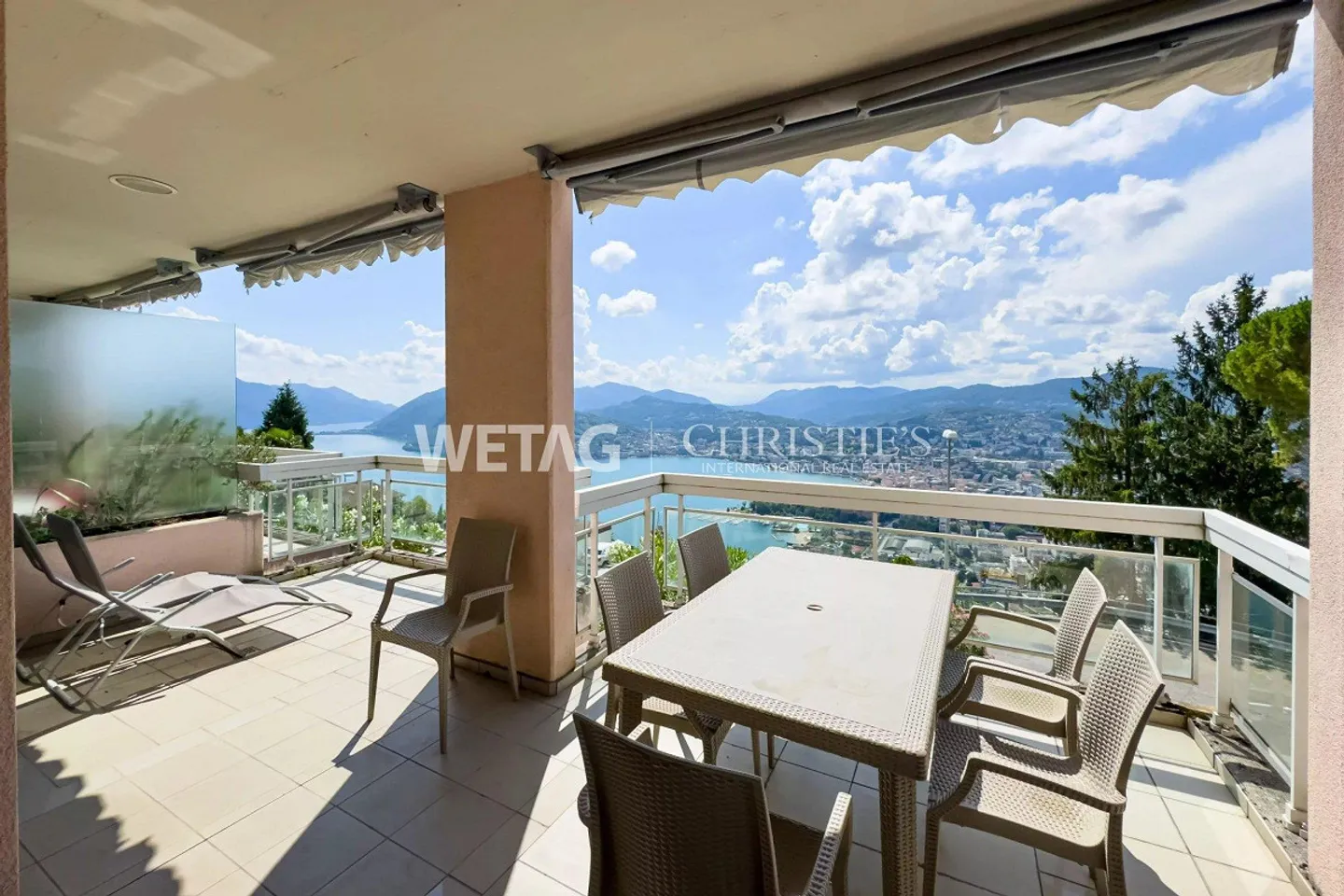 Lugano-Aldesago : Appartement confortable avec une vue magnifique sur le lac à vendre. Également utilisable comme résidence secondaire - Photo 2 sur 13