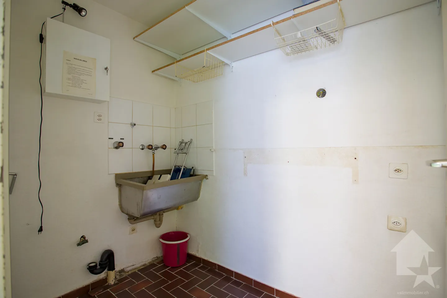 Große 5,5-Zimmer-Wohnung zu renovieren, 140 m2, Terrasse - Foto 16 von 25