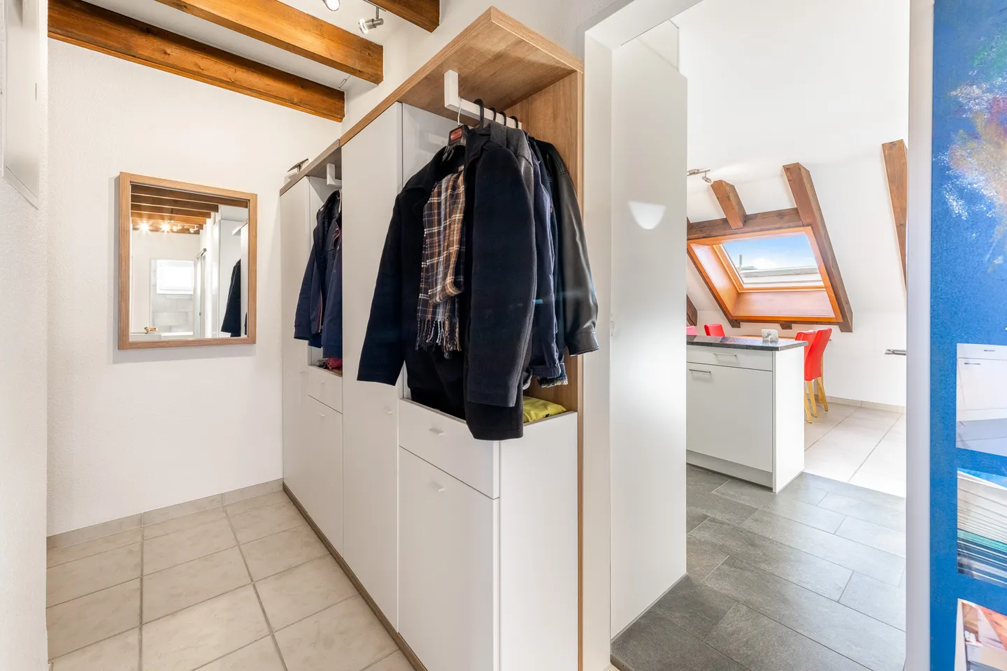 Gemütliche 4.5-Zimmer Dachwohnung mit viel Charme - Foto 2 di 13