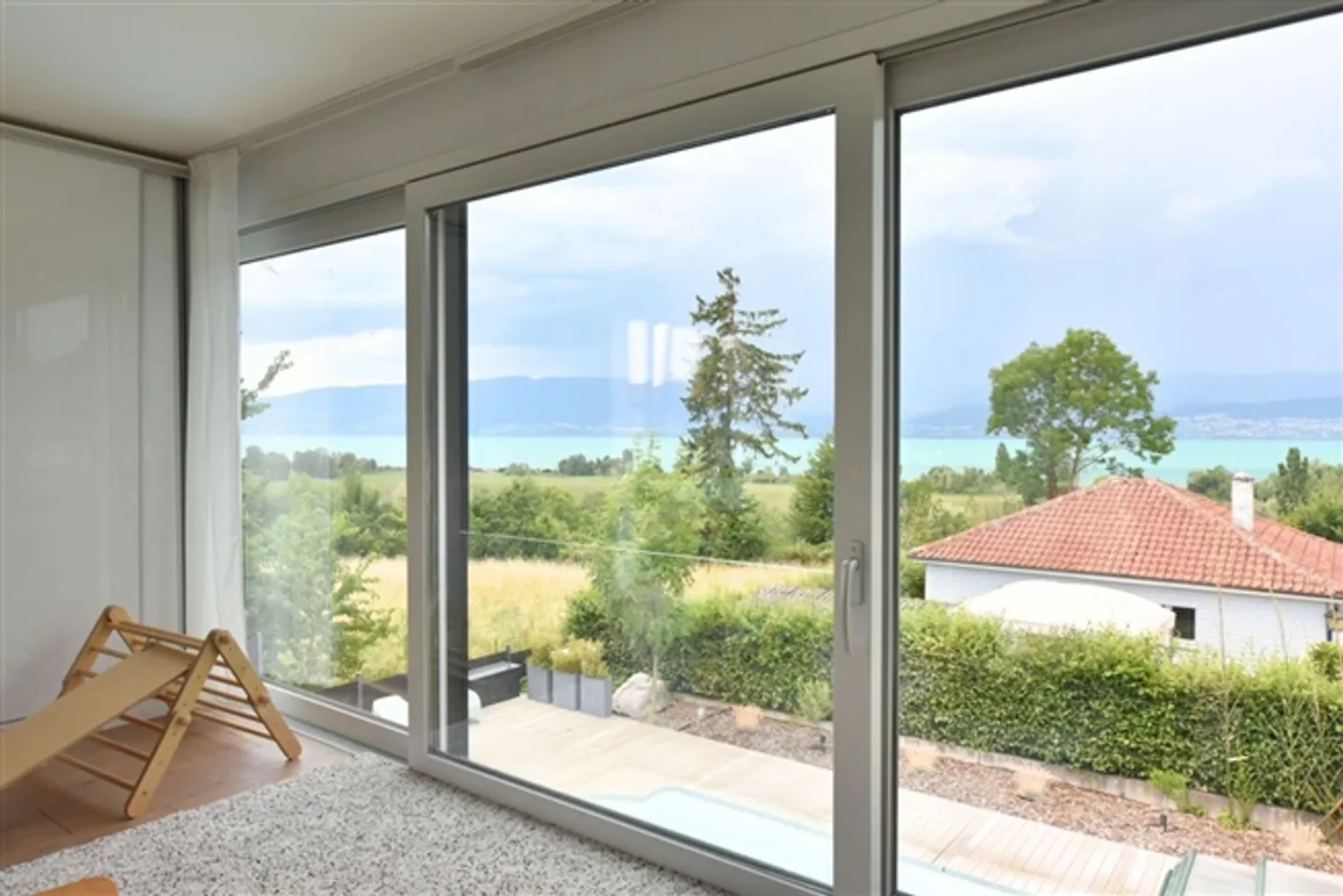 Portalban - Villa moderna di lusso con piscina - Vista lago e servizi di prima classe - Foto 9 di 13