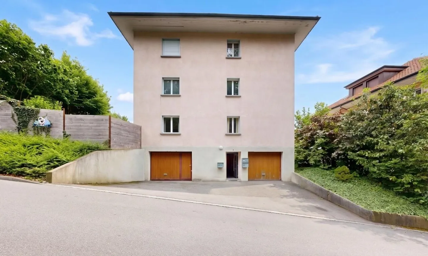 Yield building in the heart of Romont – gross potential of 5% - Photo 3 of 11