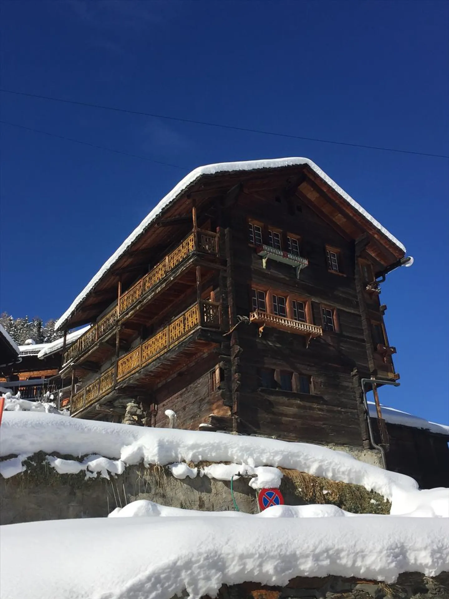 8-Room Chalet - Photo 8 of 20