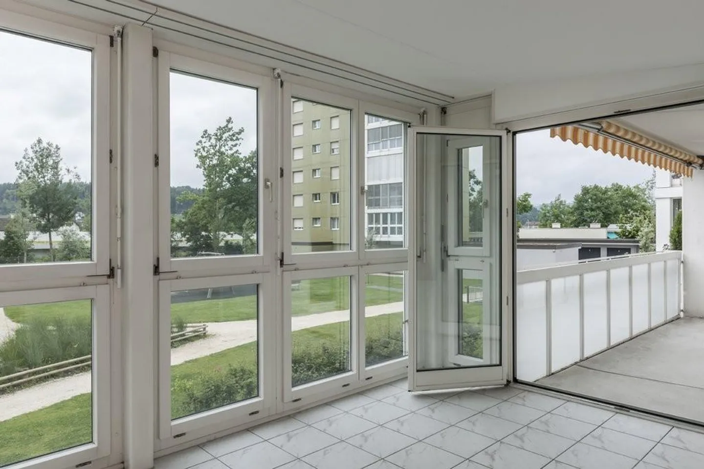 LOUER SANS CAUTION - Vivre agréablement dans un quartier familial - Photo 8 sur 8