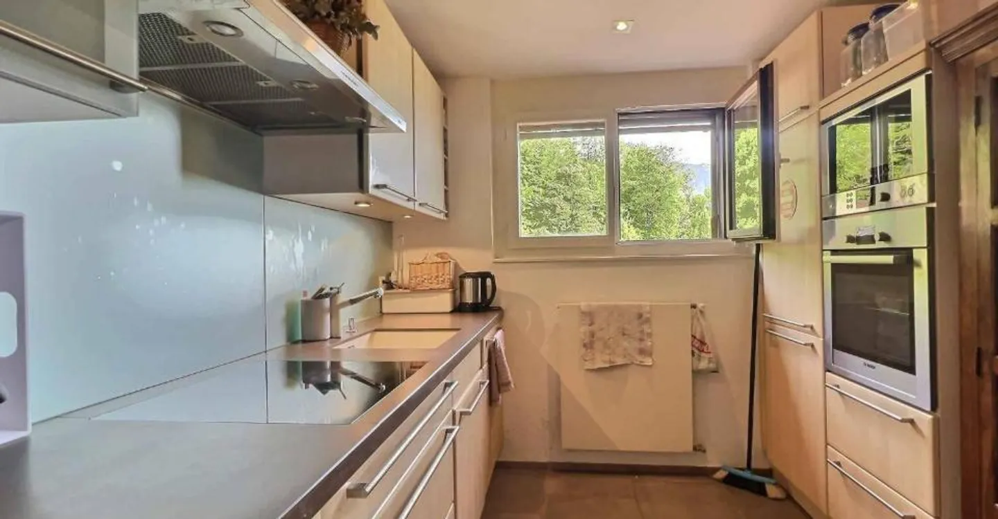 Charmant appartement mansardé à Tavel - Photo 3 sur 7