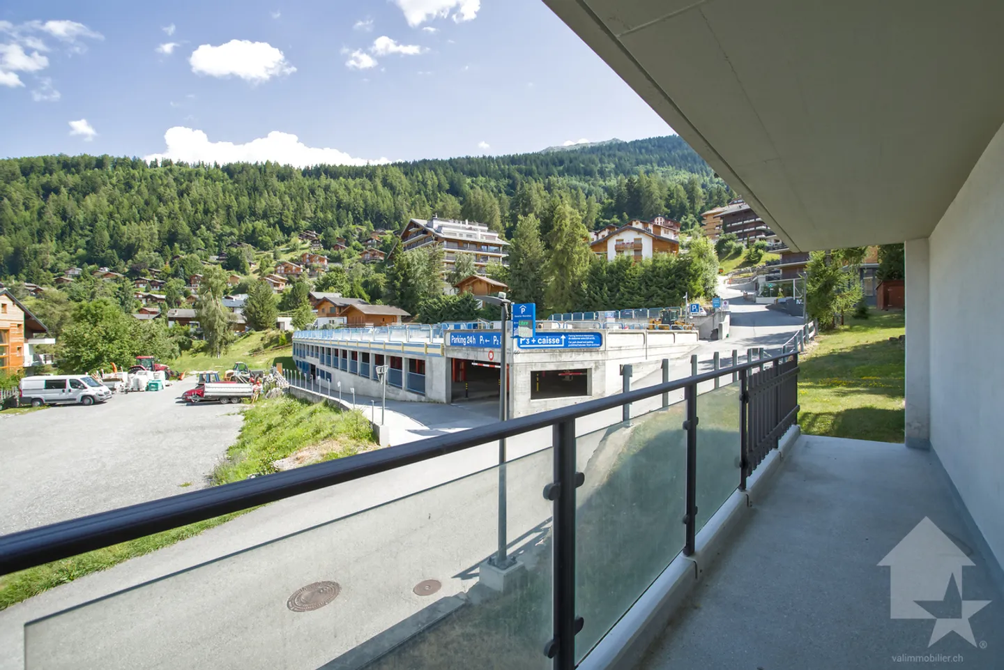 Große 5,5-Zimmer-Wohnung zu renovieren, 140 m2, Terrasse - Foto 21 von 25