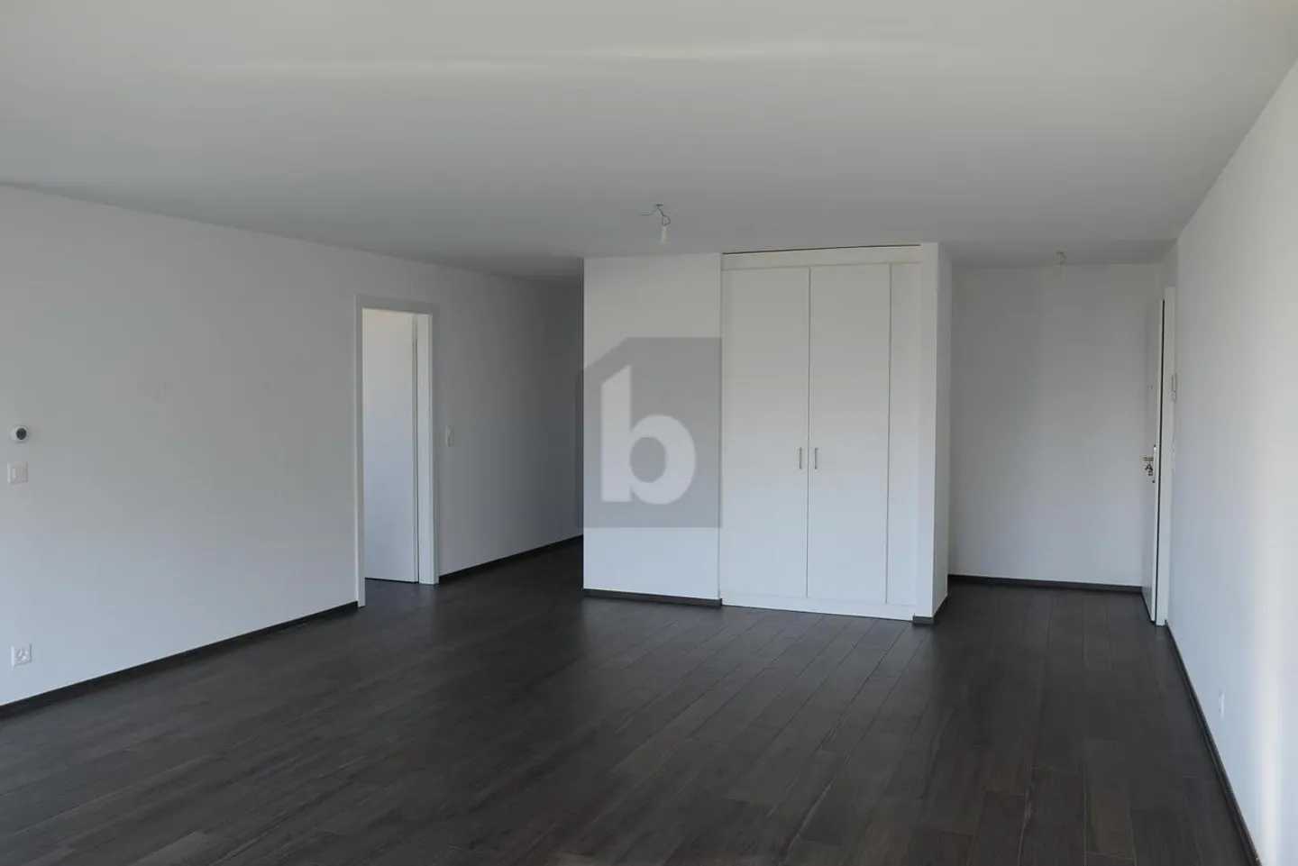 SPACIEUX, MODERNE ET ÉLÉGANT - Photo 5 sur 6