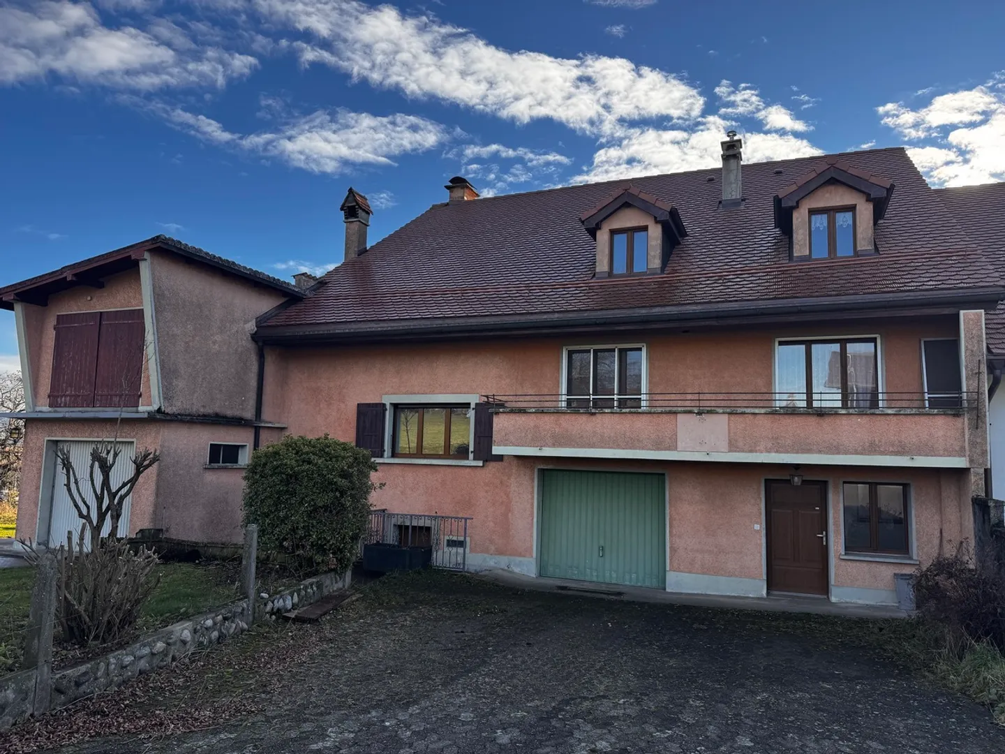 Bussy-sur-Moudon, à vendre, terrain à bâtir + bâtiment pour 4 appartements - Photo 2 sur 10