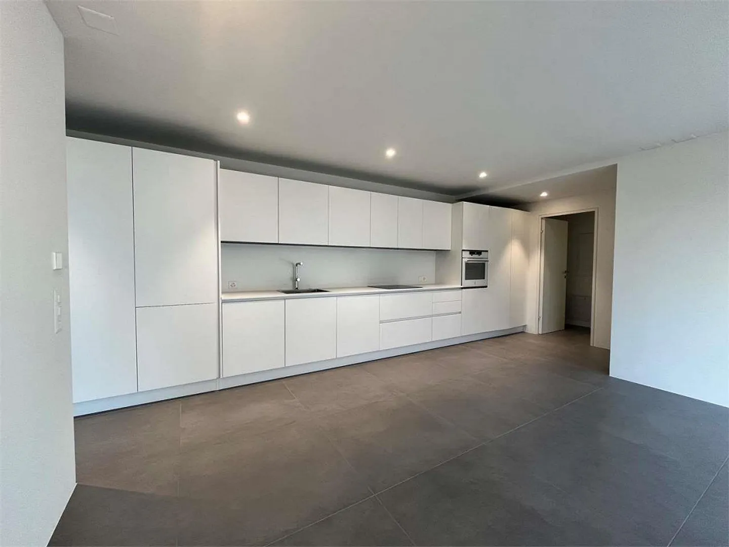 Moderne 2.5 ohne oder mit Garten - Foto 2 von 10