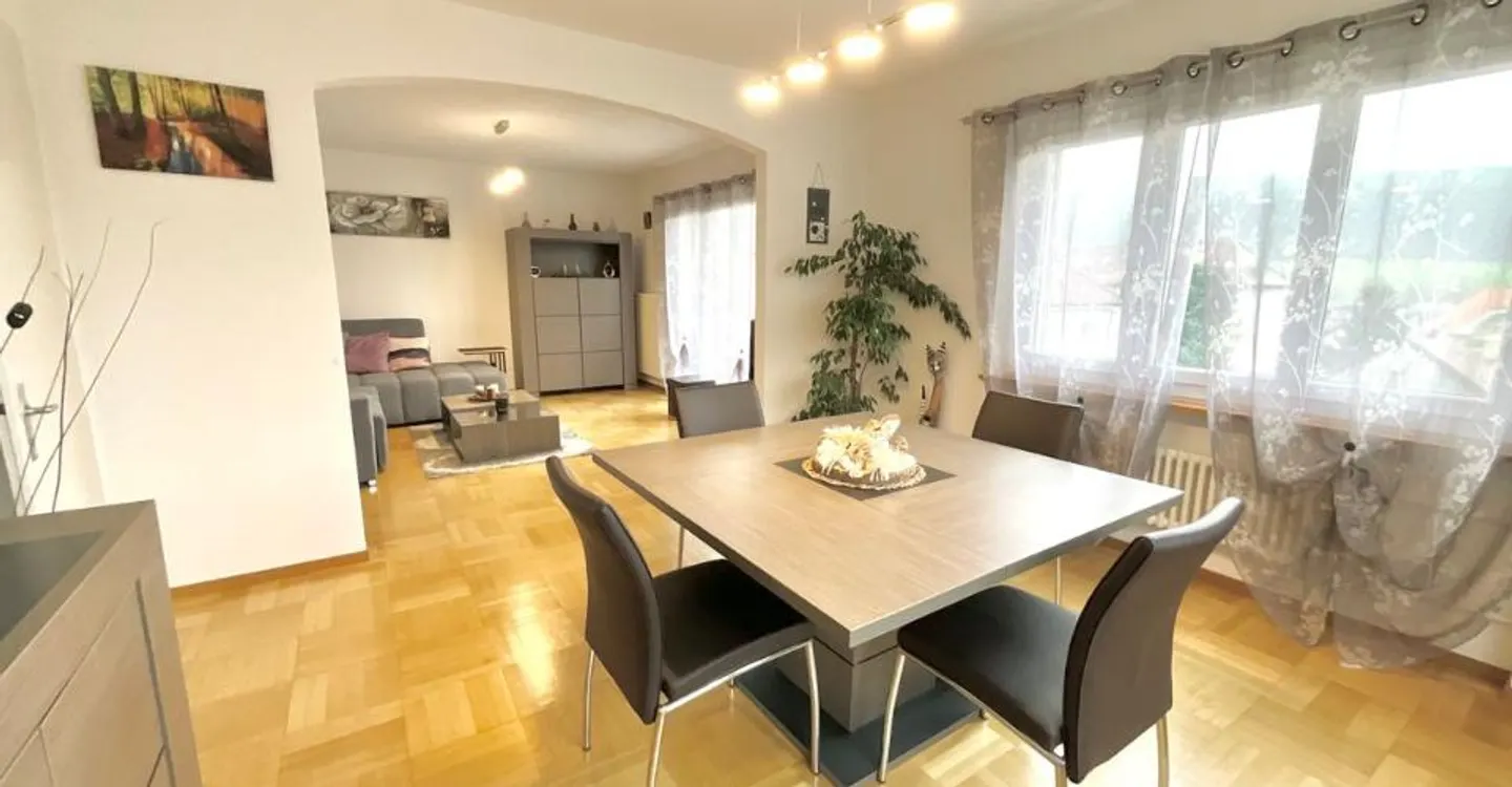 Appartamento 3,5 locali di 80 m² con balcone - Foto 3 di 8