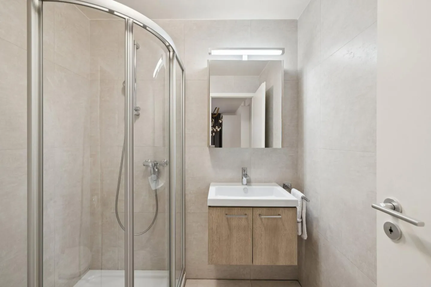 Elegante Villa mit Pool in Veyrier - Foto 7 von 10