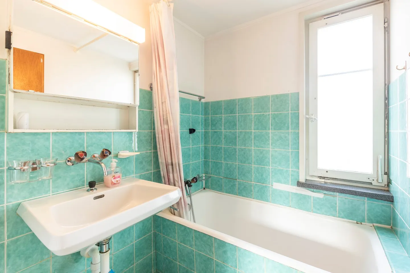 Charmantes Freistehendes Haus - Foto 9 von 10