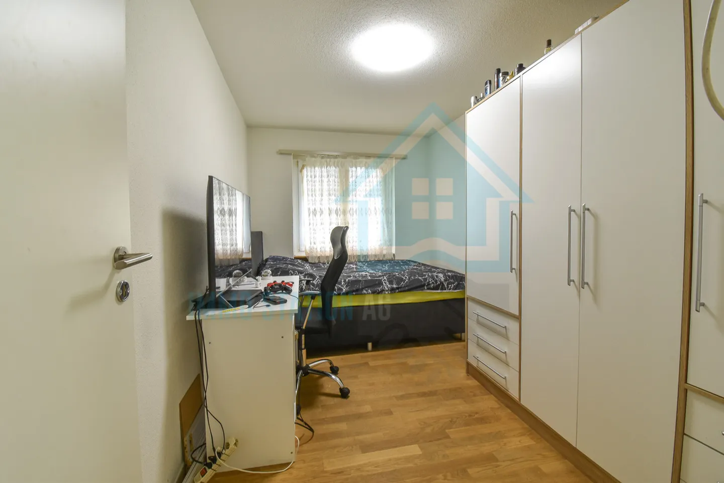 Appartamento ristrutturato con 4 stanze a Reinach AG - investimento ideale - Foto 6 di 10
