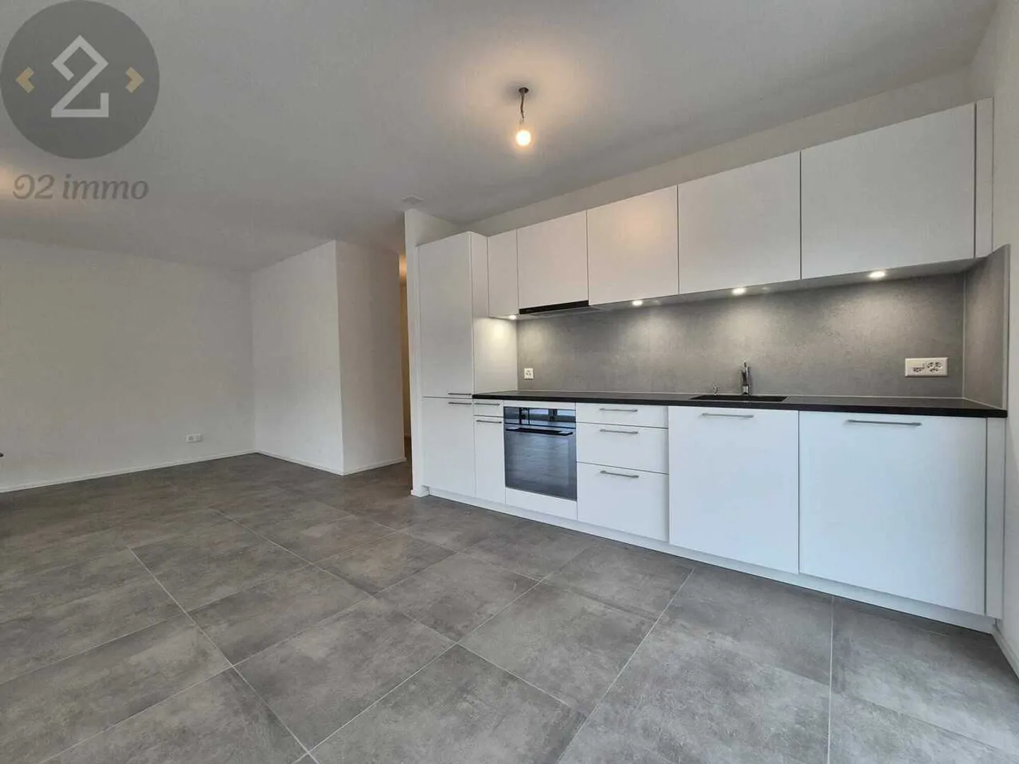 NEUF Local commercial / Cabinet à LOUER à Treyvaux - Photo 7 sur 12