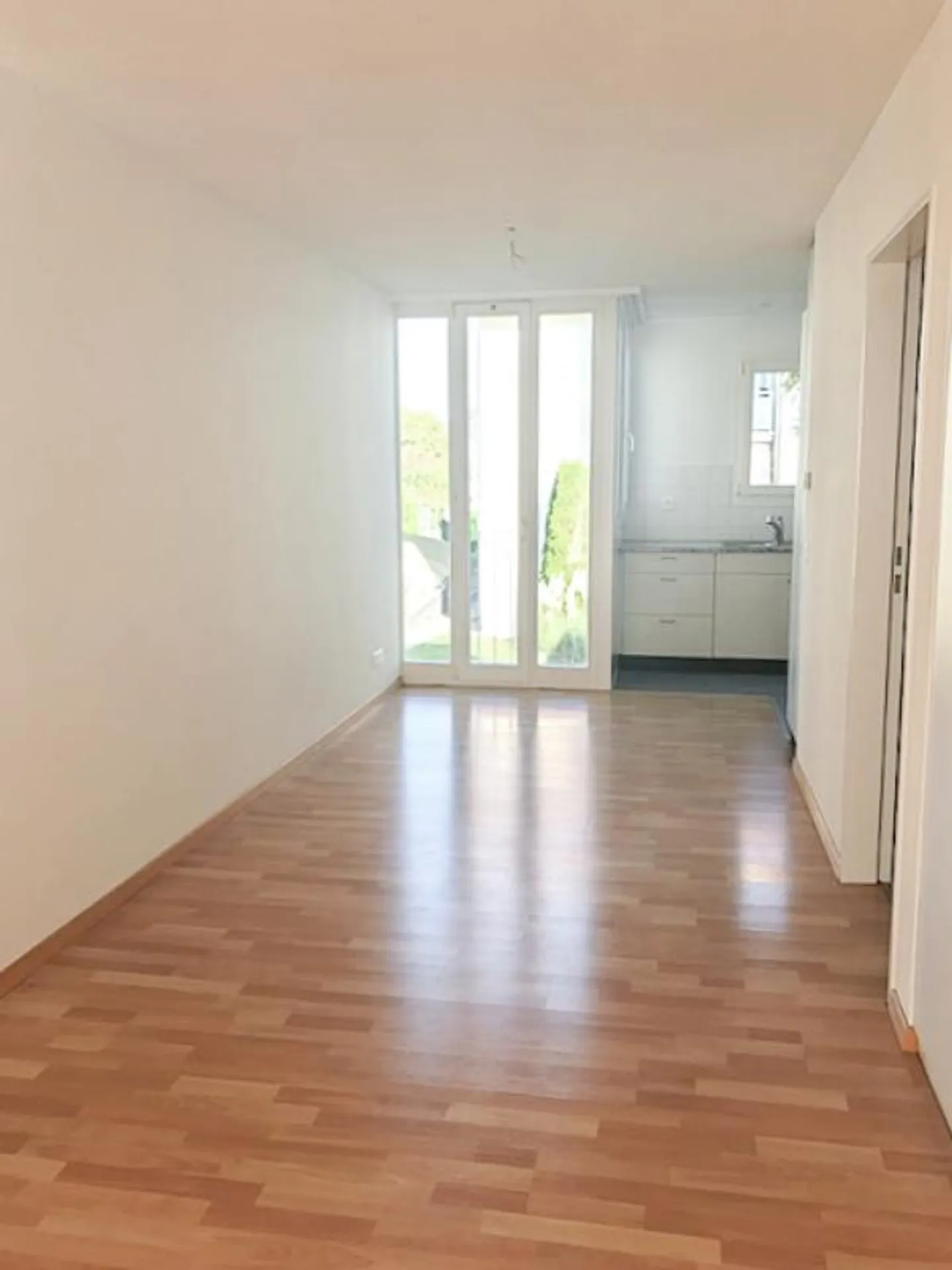 Family Apartment in the Green - Photo 3 of 9