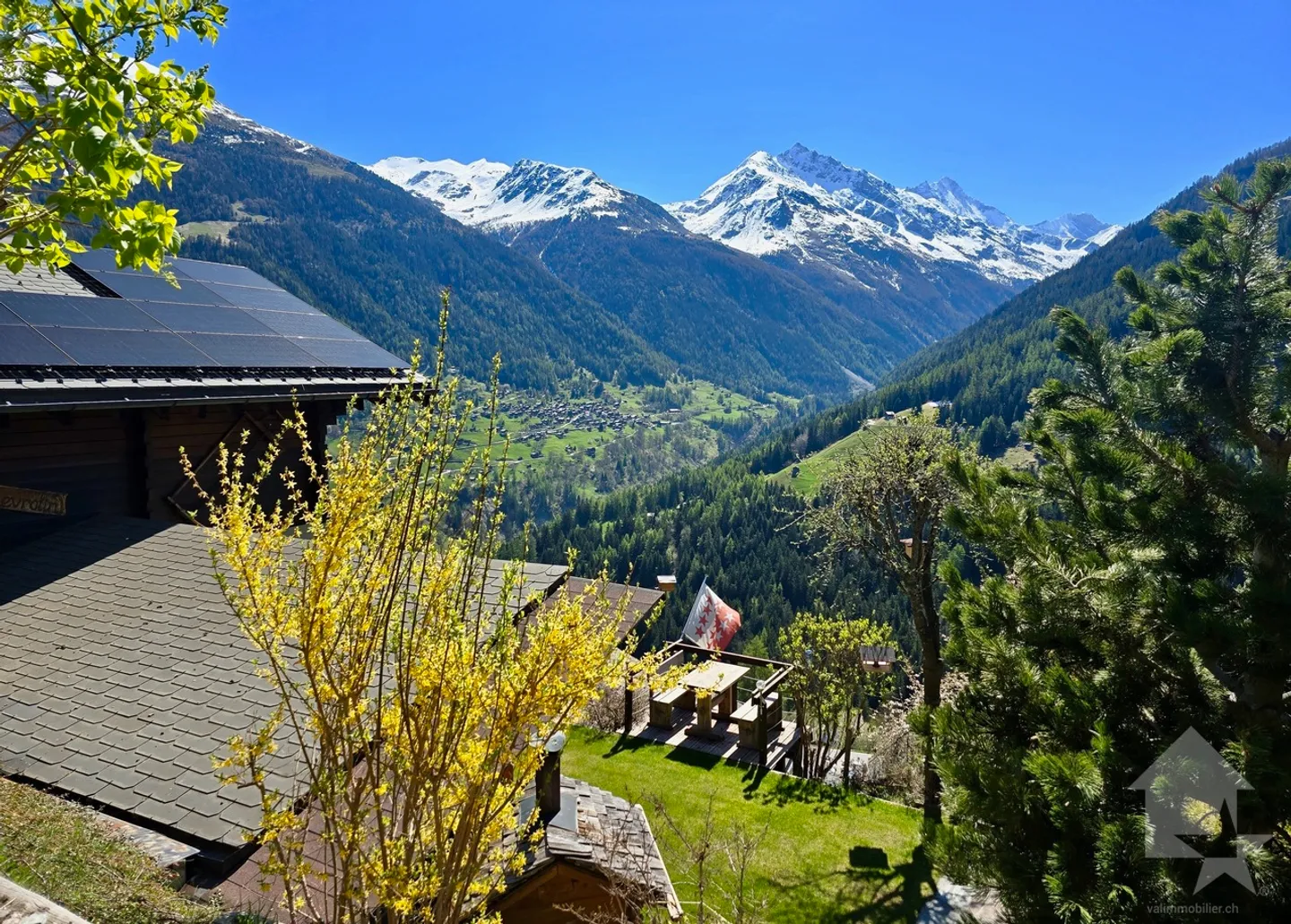 Magnifique chalet avec 2 places de parc extérieures - Photo 14 sur 35